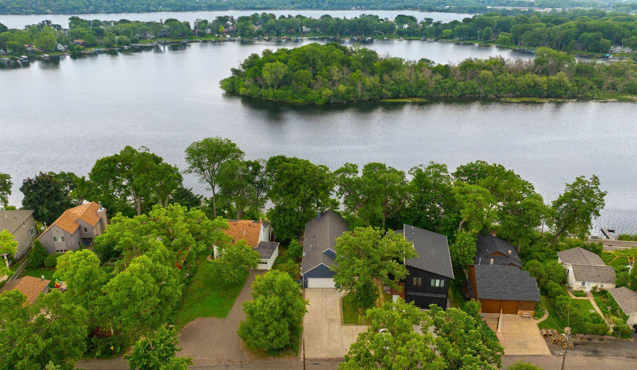 Plymouth, MN 55441,1601 W Medicine Lake DR