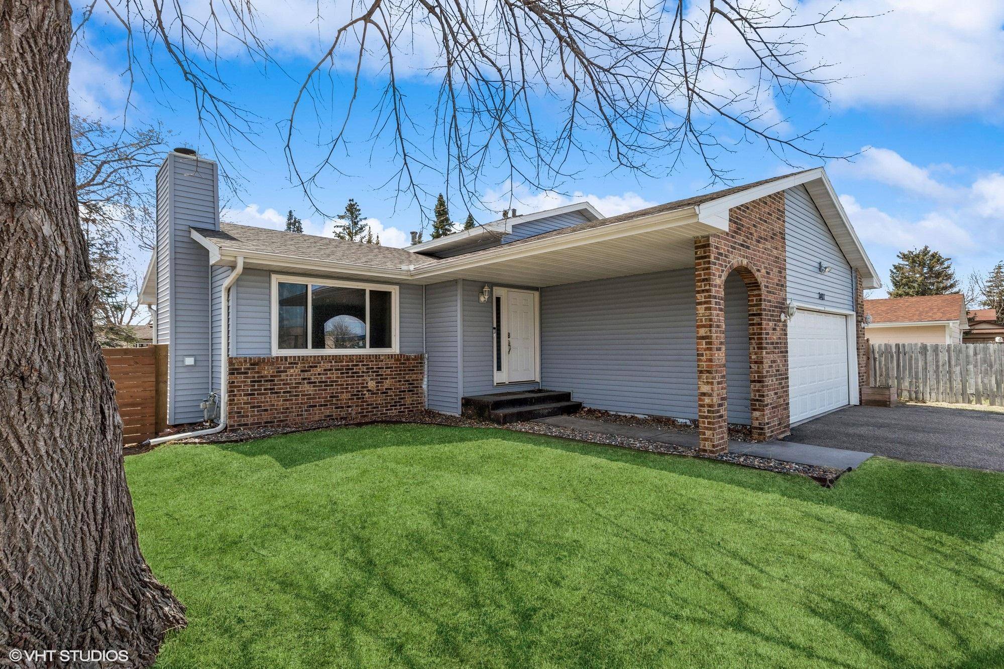 Brooklyn Park, MN 55428,7401 76th AVE N