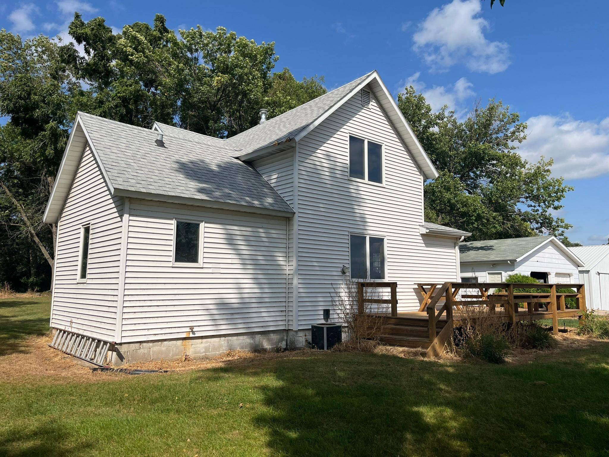 Renville, MN 56284,21488 800th AVE