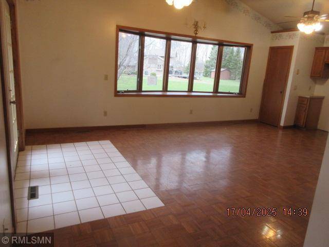 Rockford, MN 55373,8883 Autumn Oaks DR