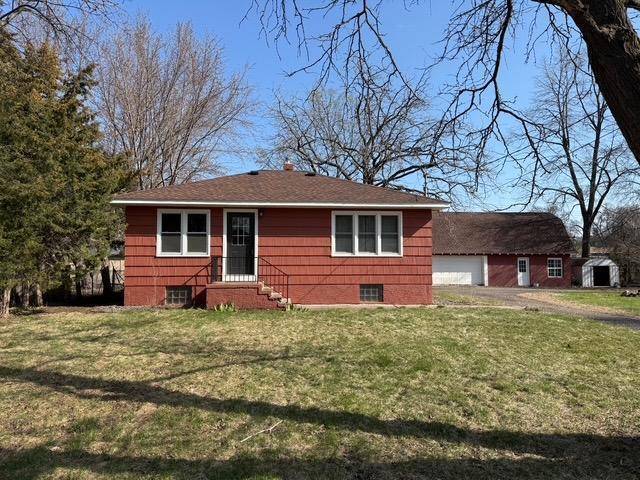Brooklyn Park, MN 55444,924 81st AVE N