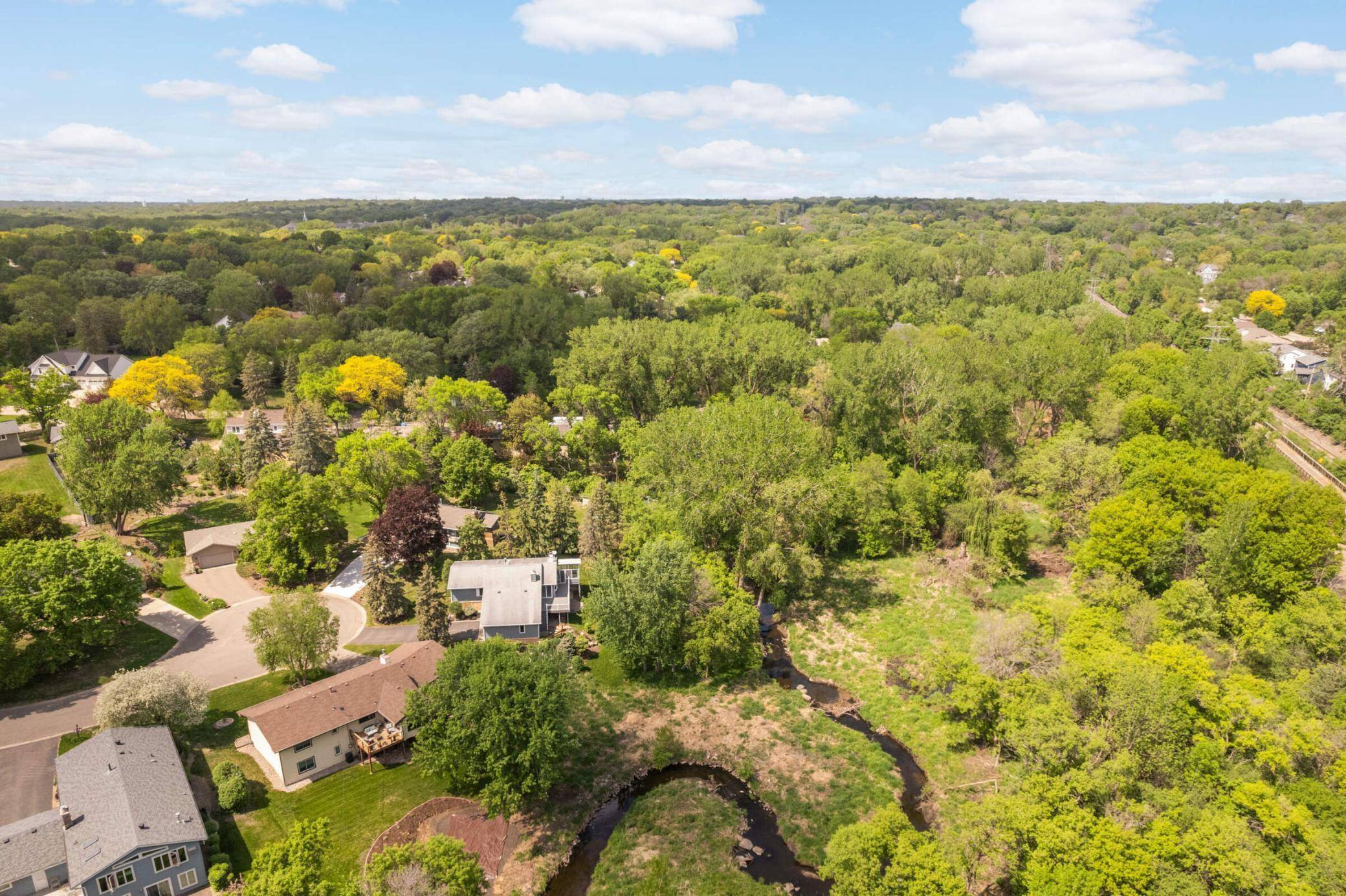 Edina, MN 55439,5410 Creek View LN