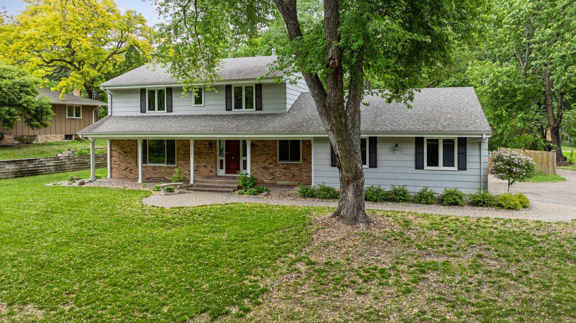 Minnetonka, MN 55345,13982 Mount TER