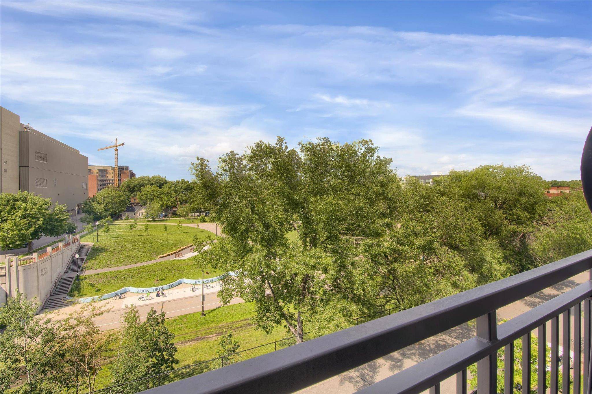 Minneapolis, MN 55407,2900 11th AVE S #402