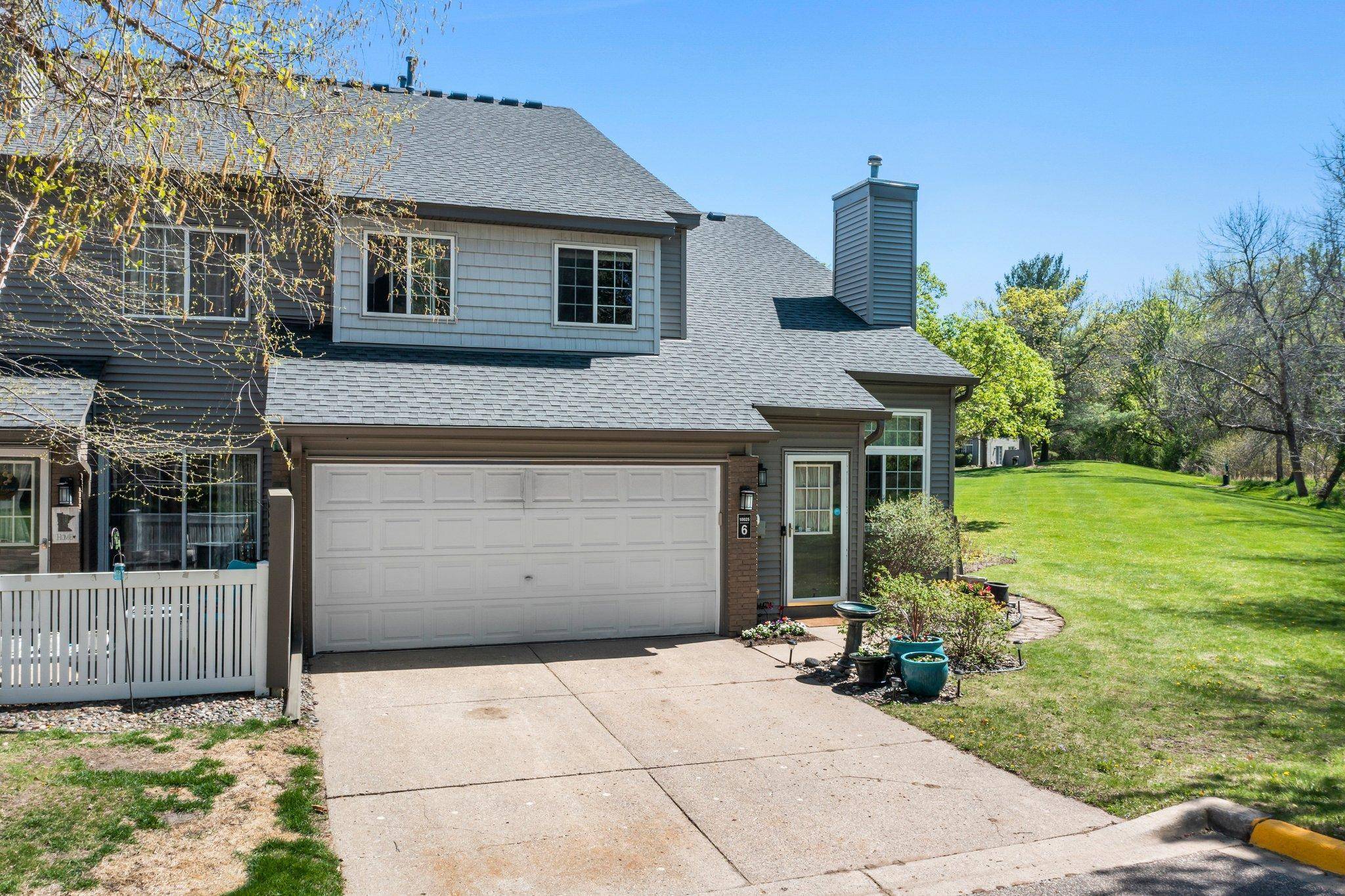 Brooklyn Park, MN 55444,10025 Russell AVE N #6