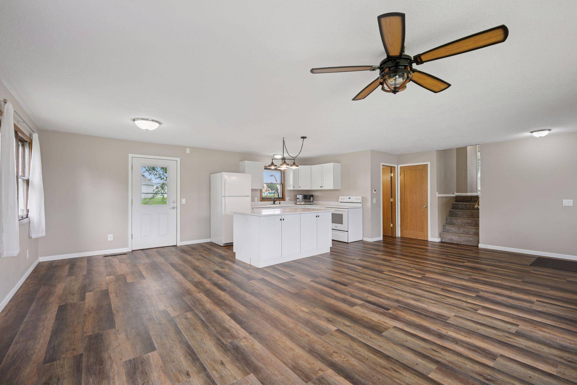 Saint Michael, MN 55376,9771 10th ST NE
