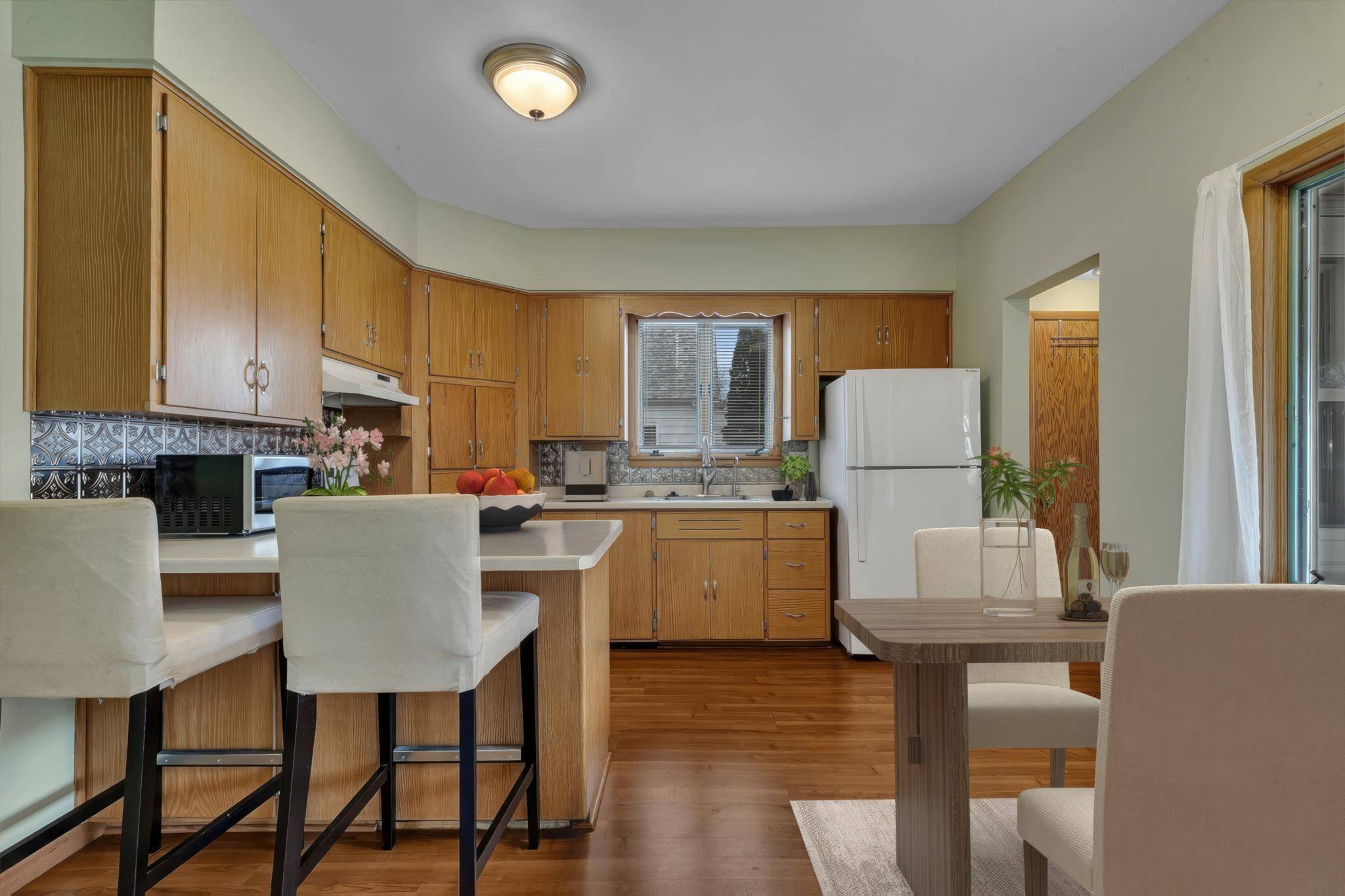 Melrose, MN 56352,126 2nd ST SW