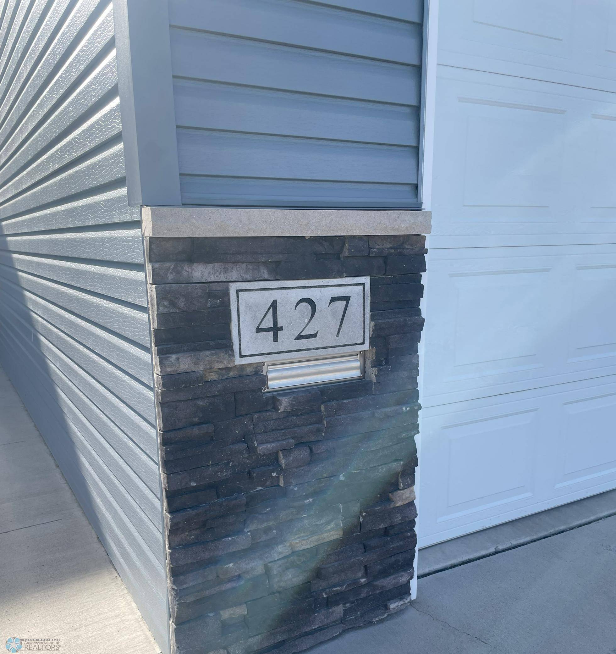 Moorhead, MN 56560,427 33rd ST N