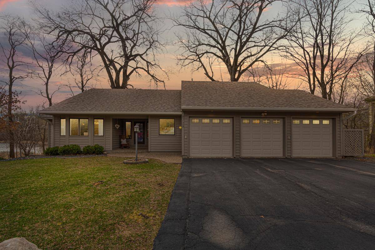 Bloomington, MN 55438,8728 Walton Pond CIR