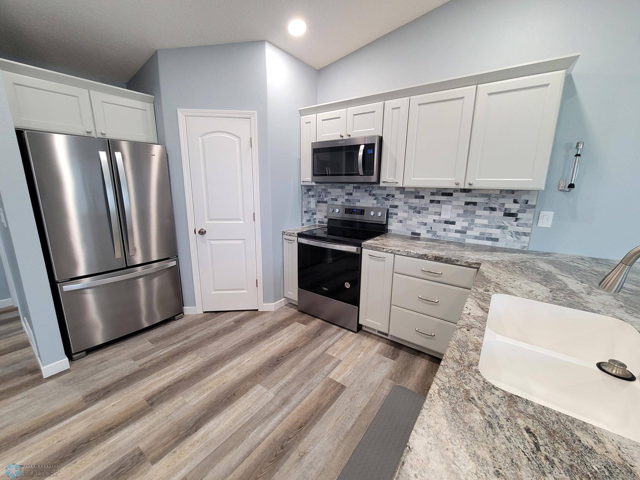 Moorhead, MN 56560,1910 41st AVE S
