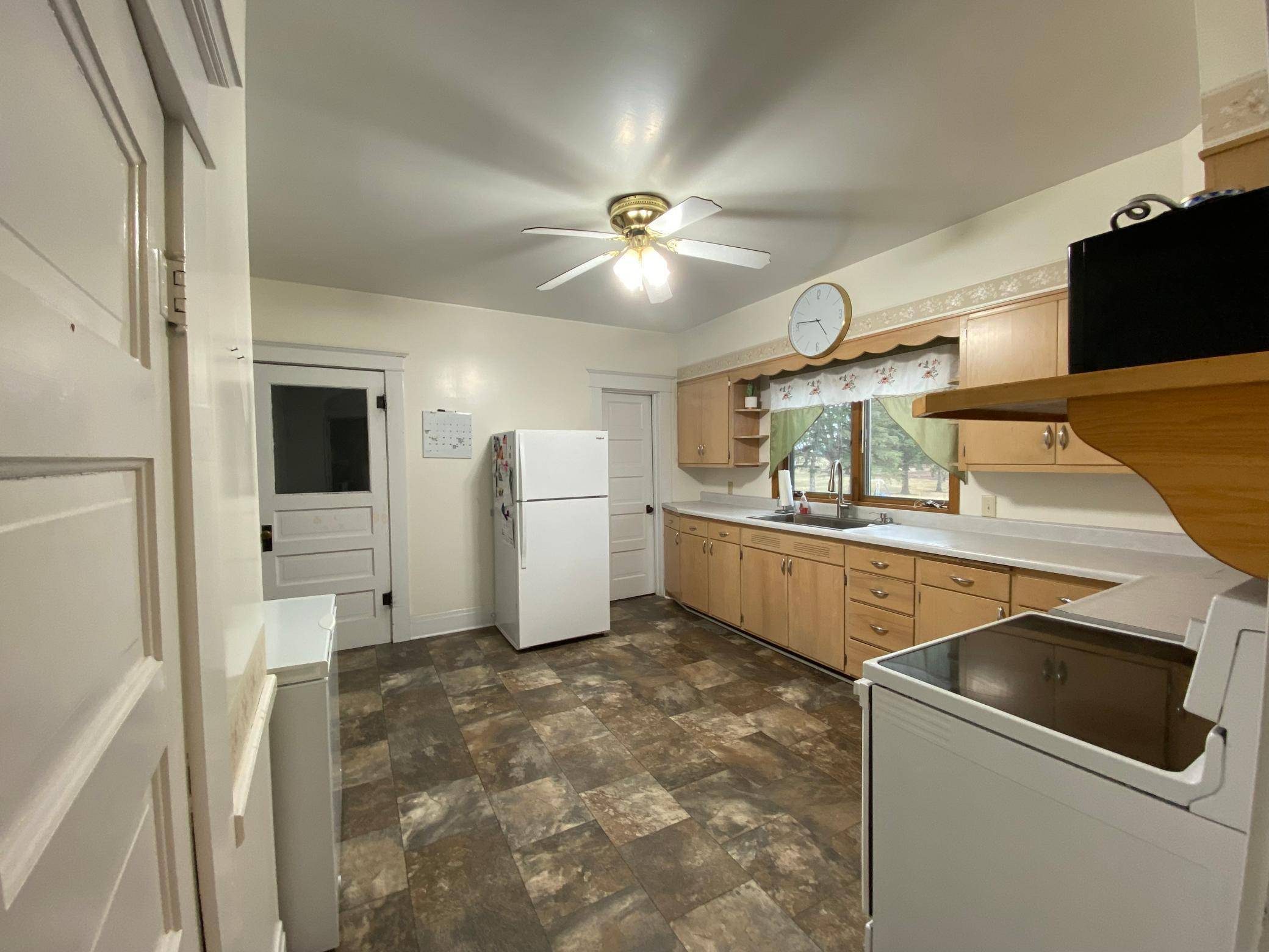 Saint Leo, MN 56264,302 W Church ST
