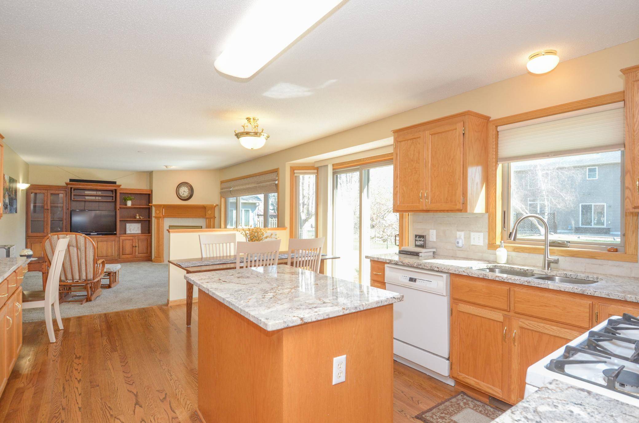 Champlin, MN 55316,10013 Hidden Oaks LN N