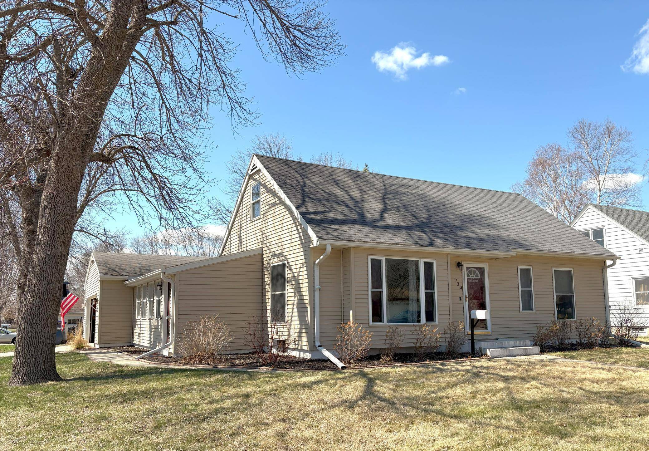 Benson, MN 56215,720 10th ST S