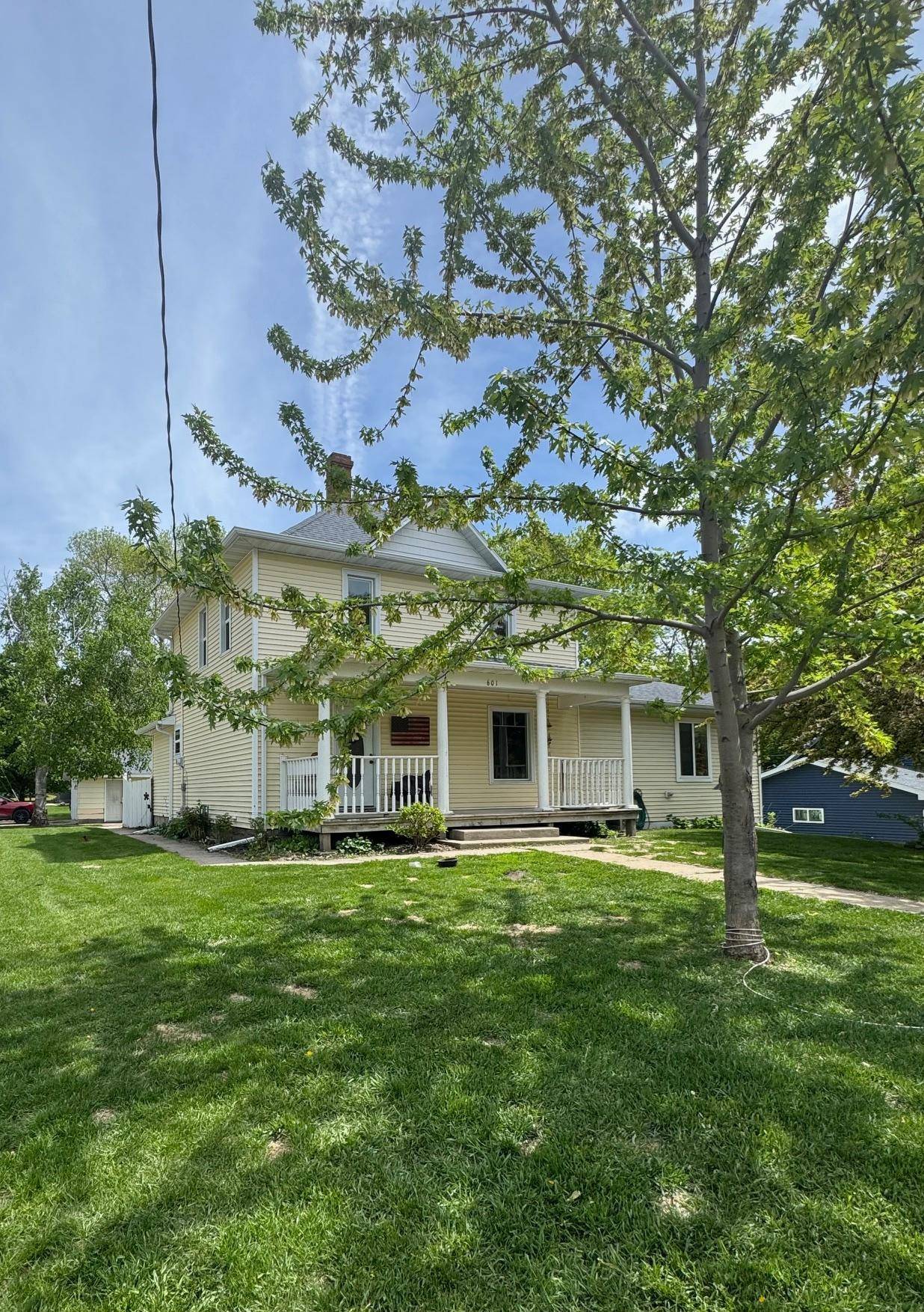 Pelican Rapids, MN 56572,601 Maplewood DR SE