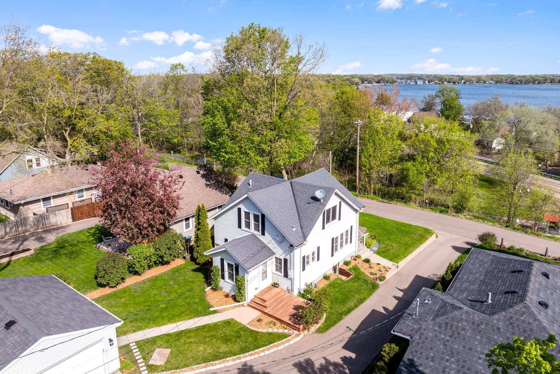 Orono, MN 55391,3465 Crystal PL
