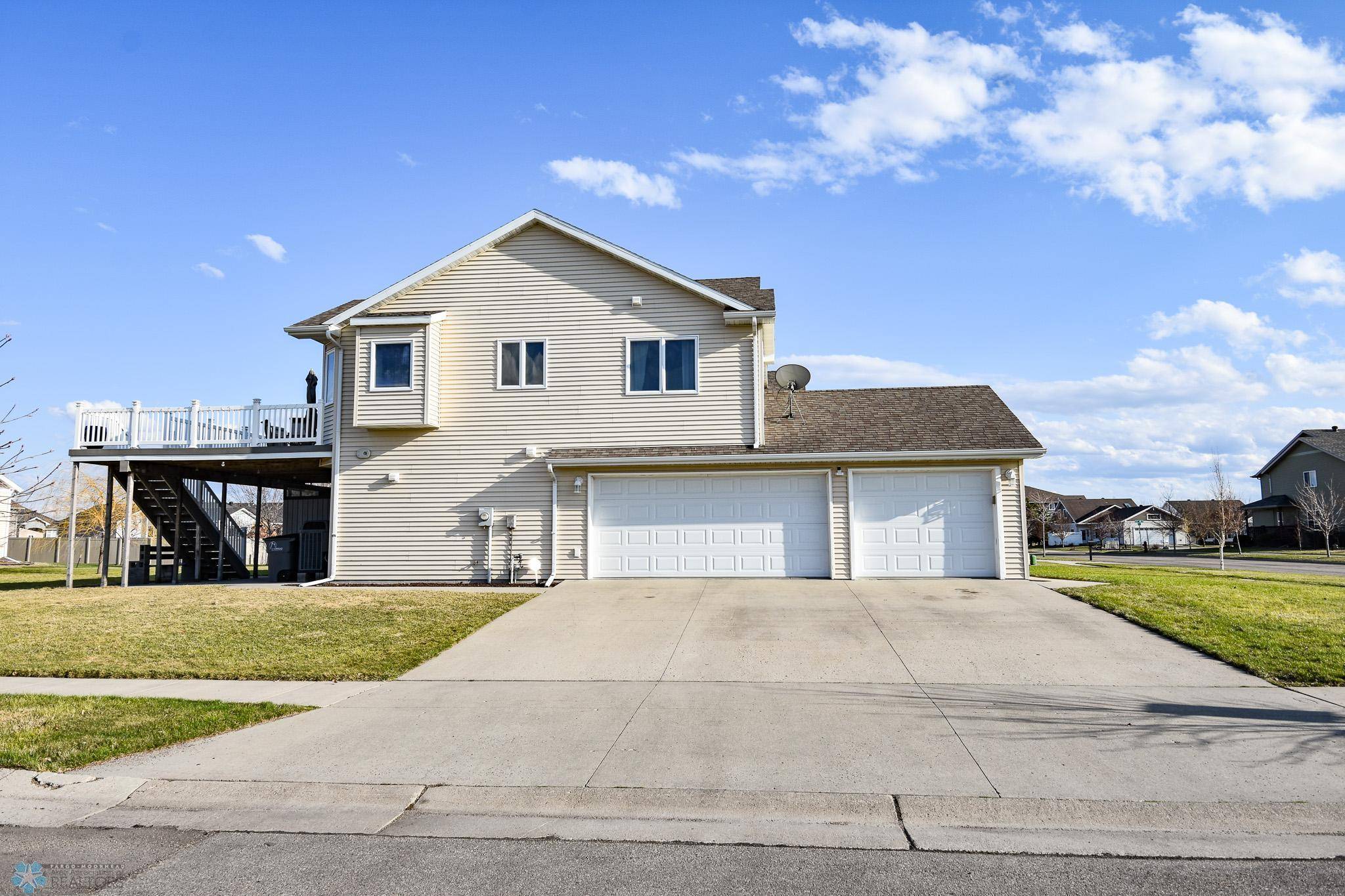 Moorhead, MN 56560,2200 36 ST S
