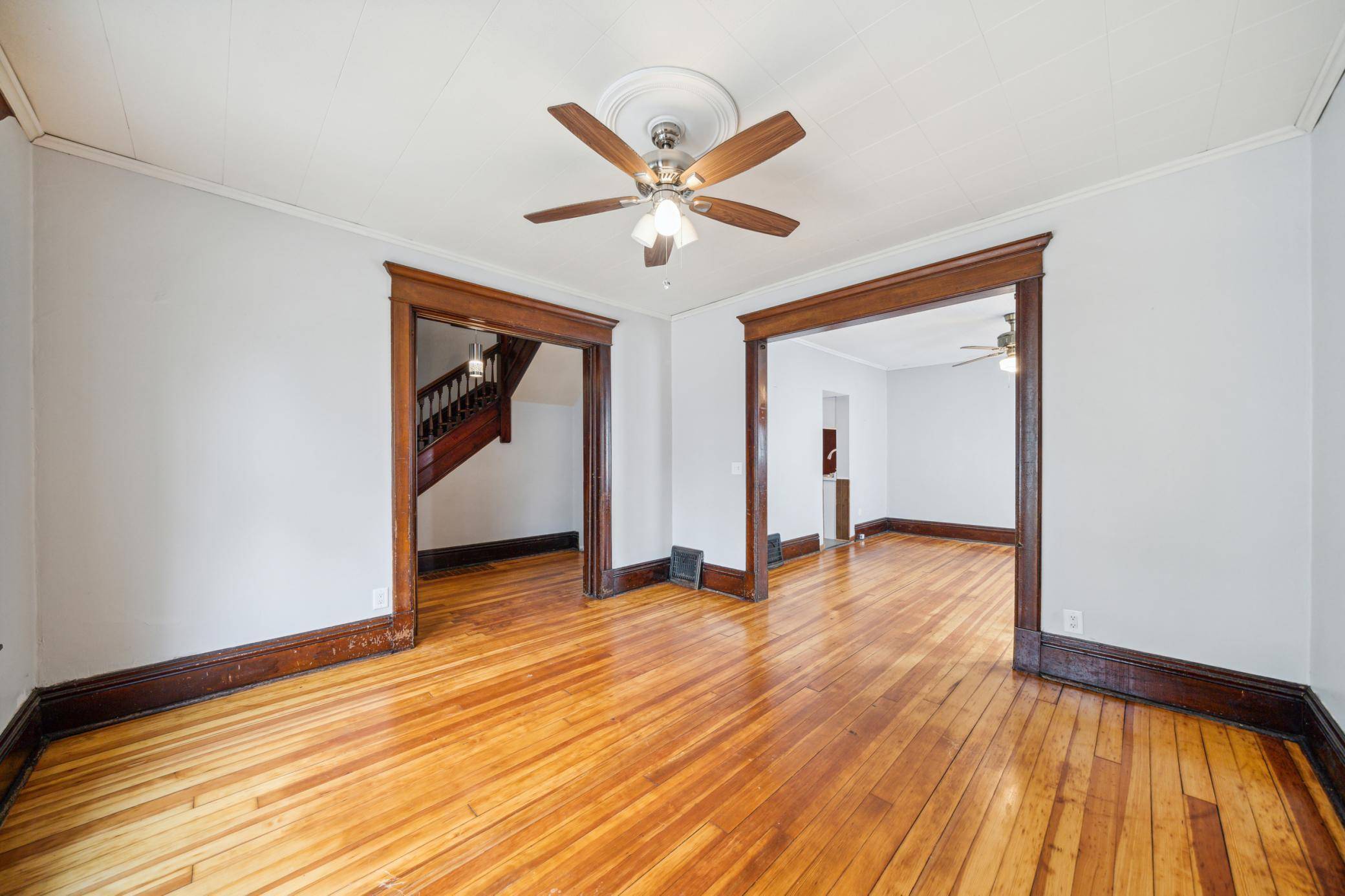 Saint Paul, MN 55107,418 Baker ST W