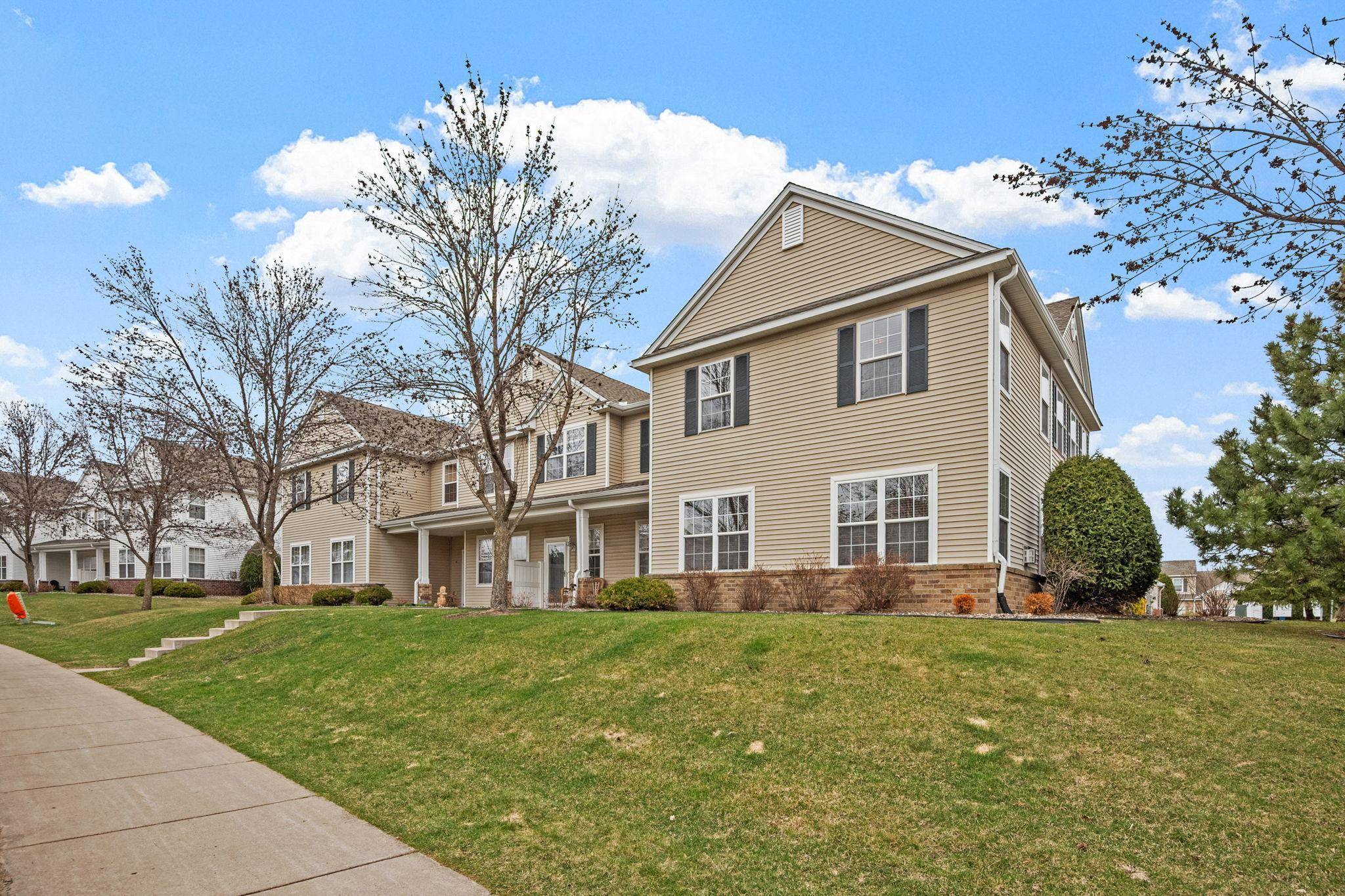 Inver Grove Heights, MN 55076,4879 Boatman LN #6804