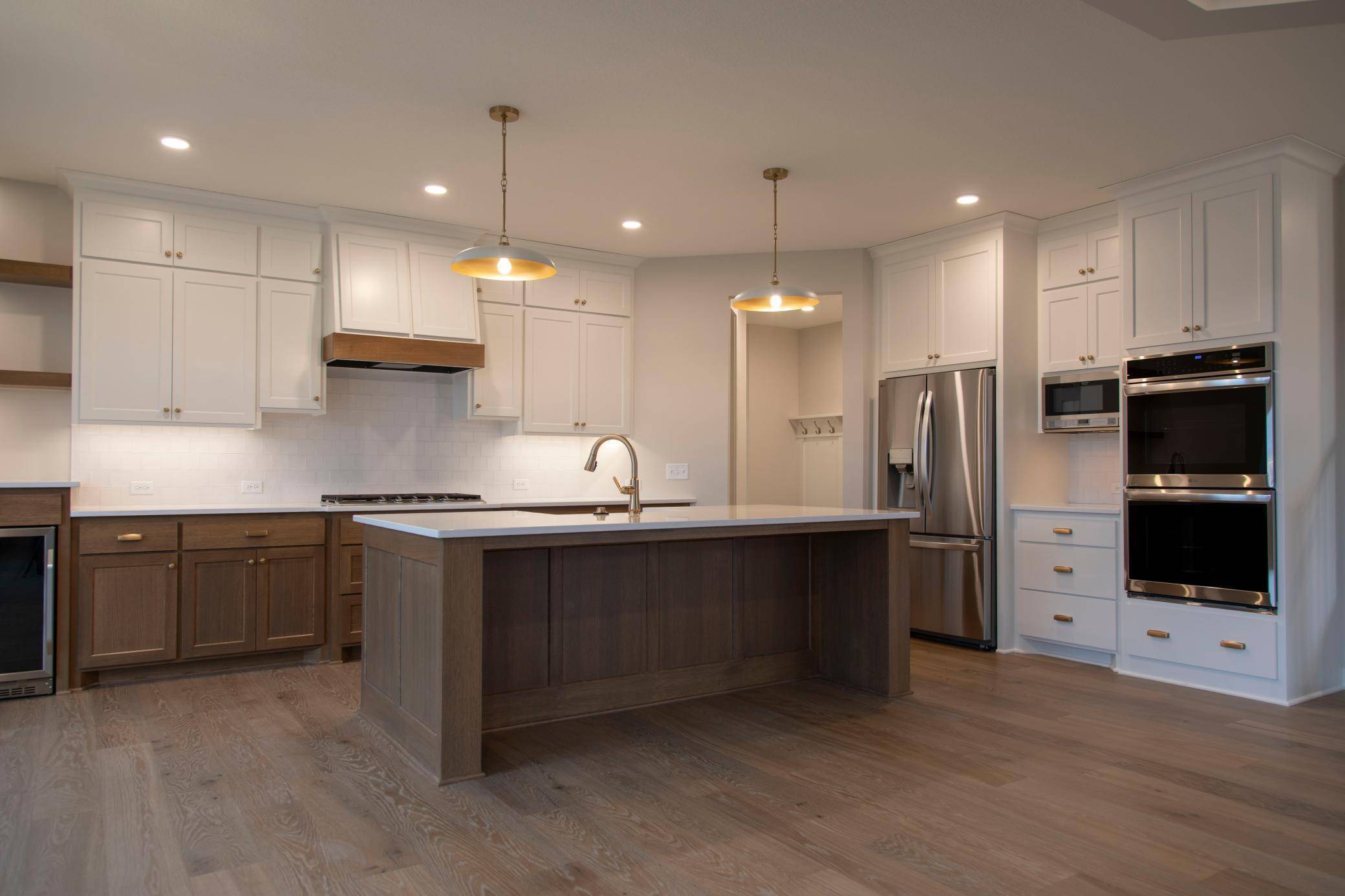 Maple Grove, MN 55311,10361 Peony LN