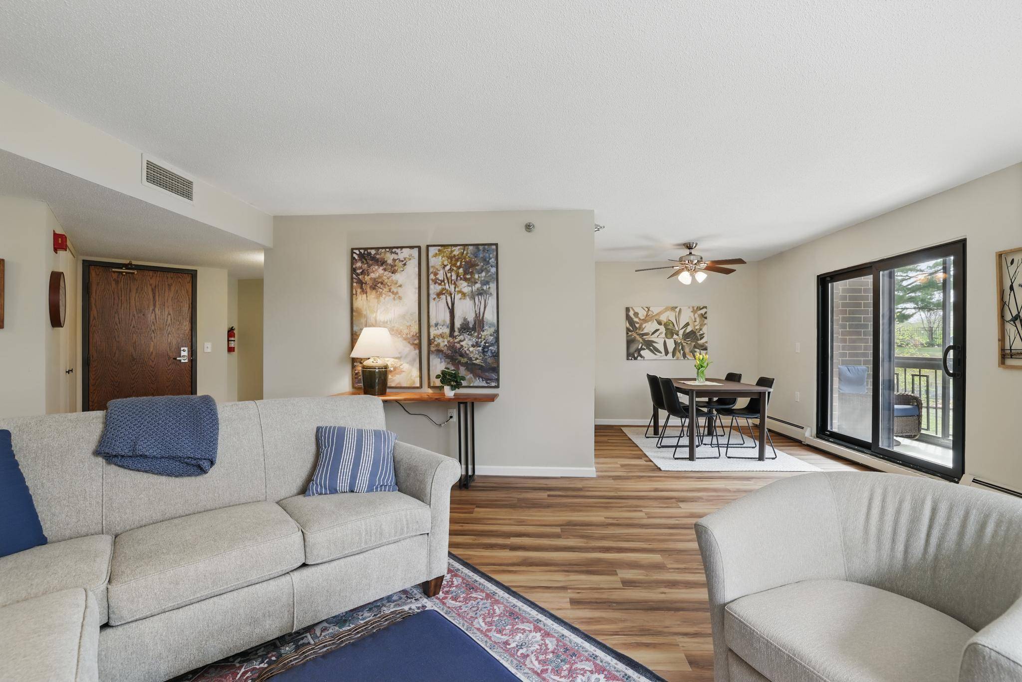 Richfield, MN 55423,6615 Lake Shore DR S #201