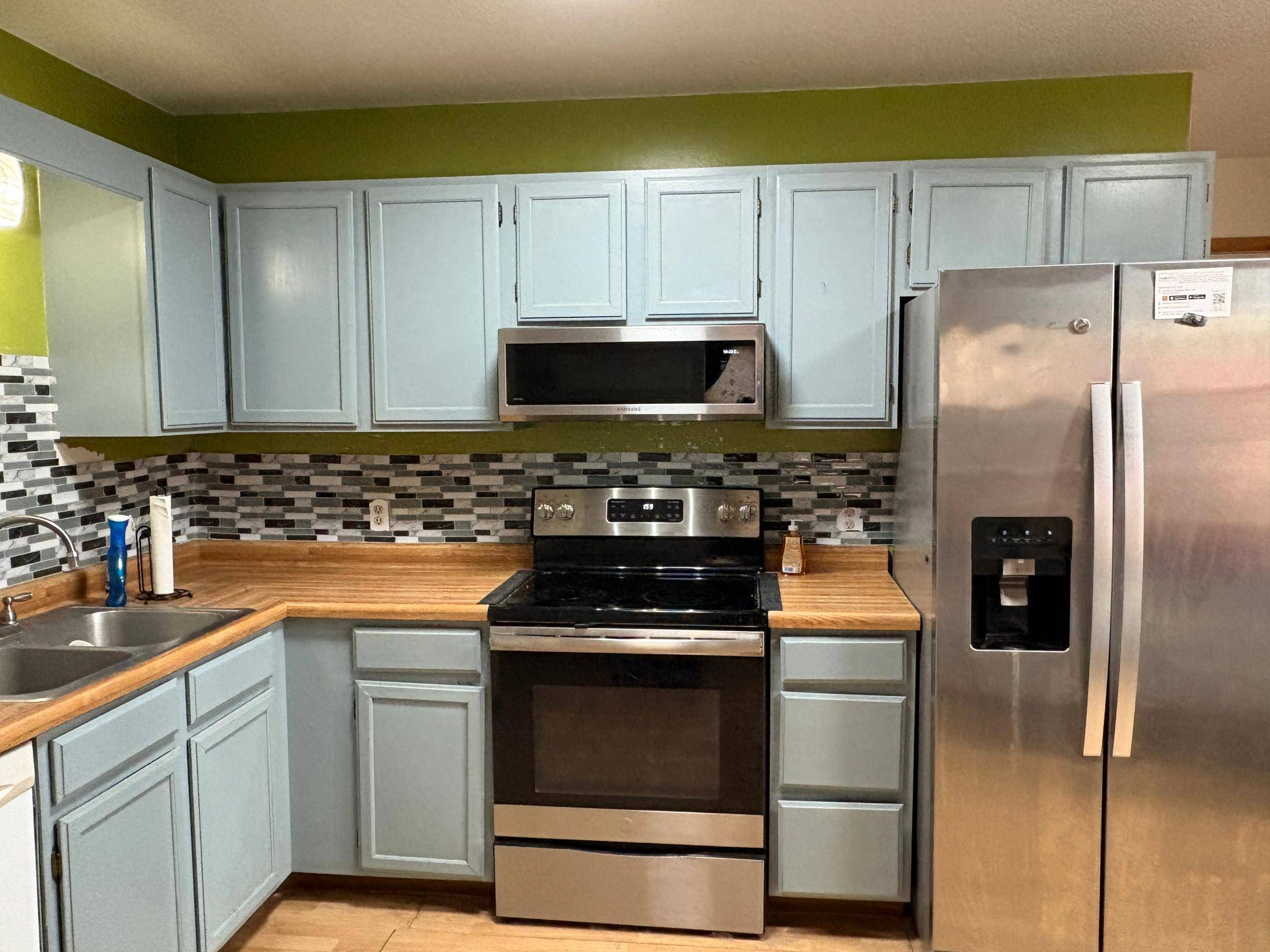 Rochester, MN 55904,912 W Village CIR SE