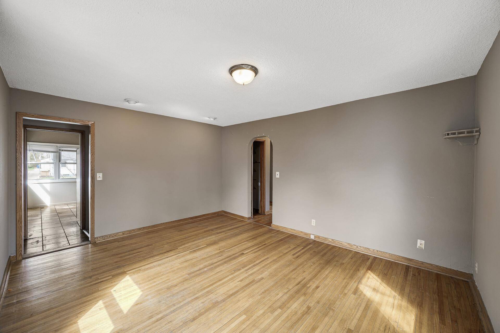 Columbia Heights, MN 55421,3931 Jackson ST NE