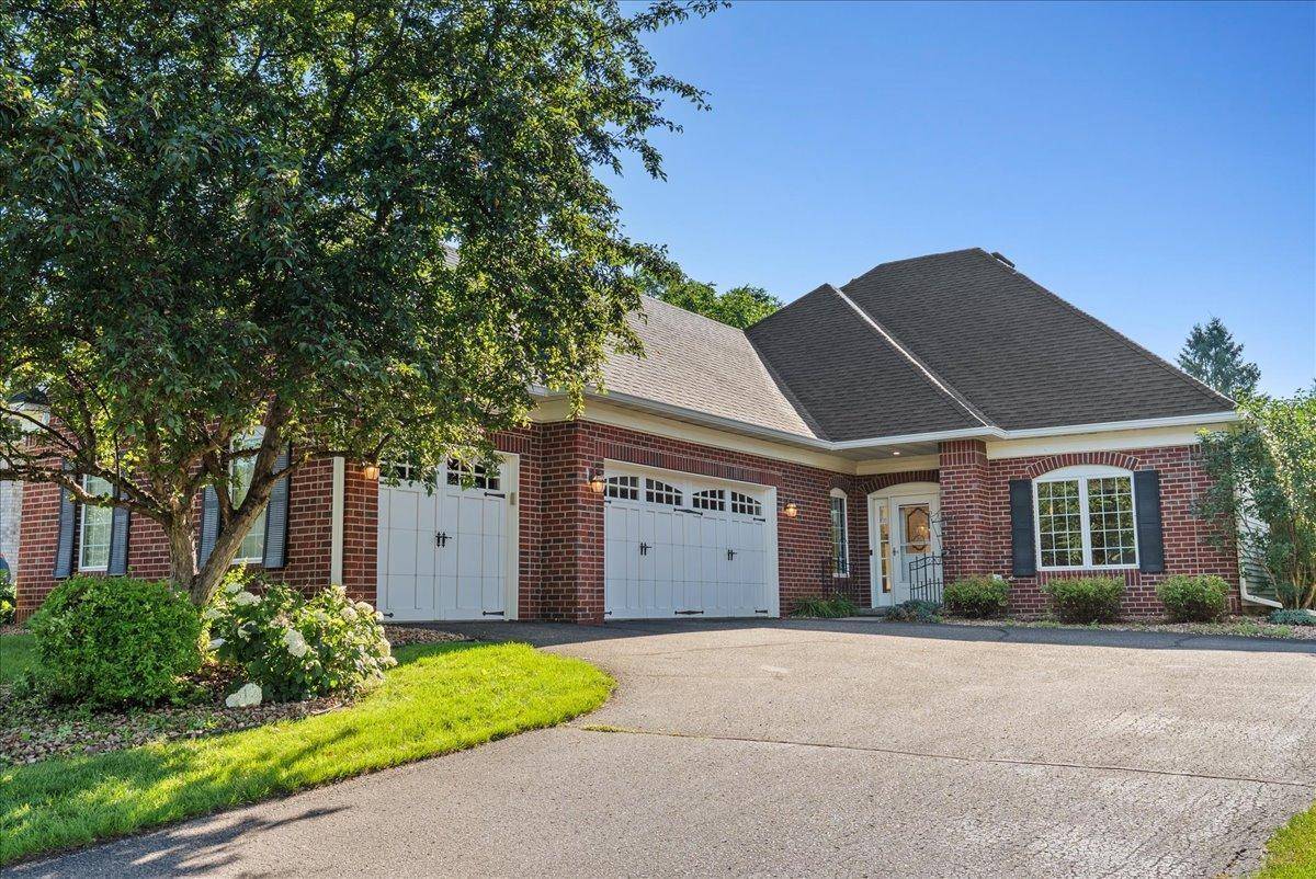 Hudson, WI 54016,2228 White Pine CT