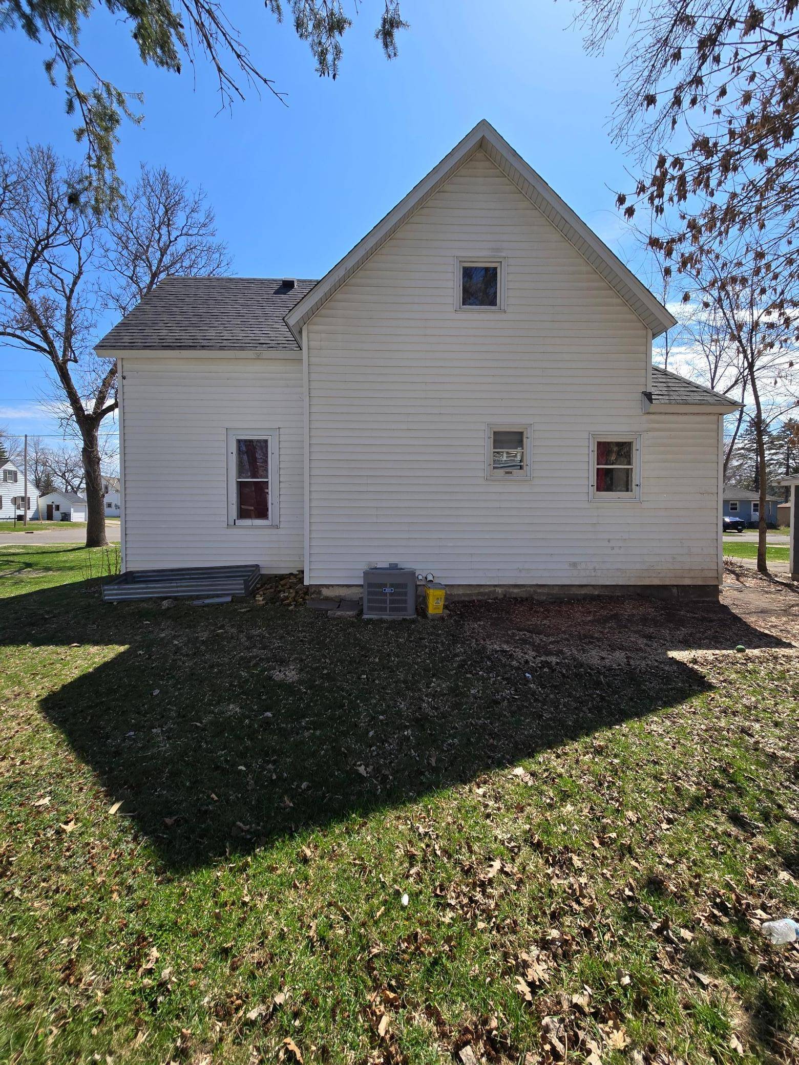 Pine City, MN 55063,155 8th ST SW