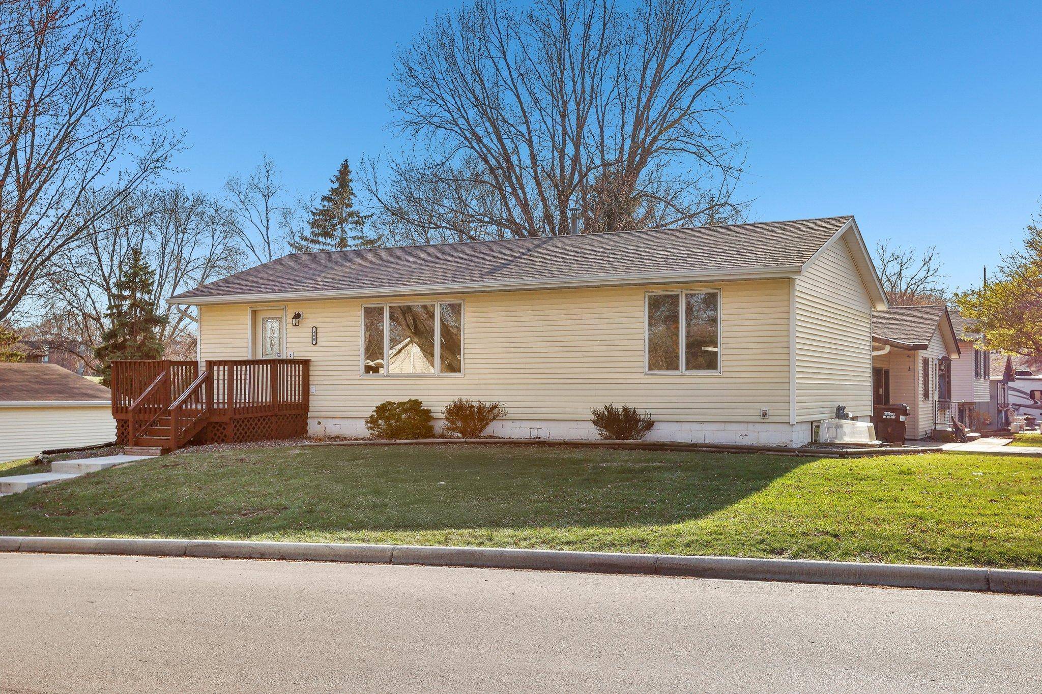 Hastings, MN 55033,400 Ash ST