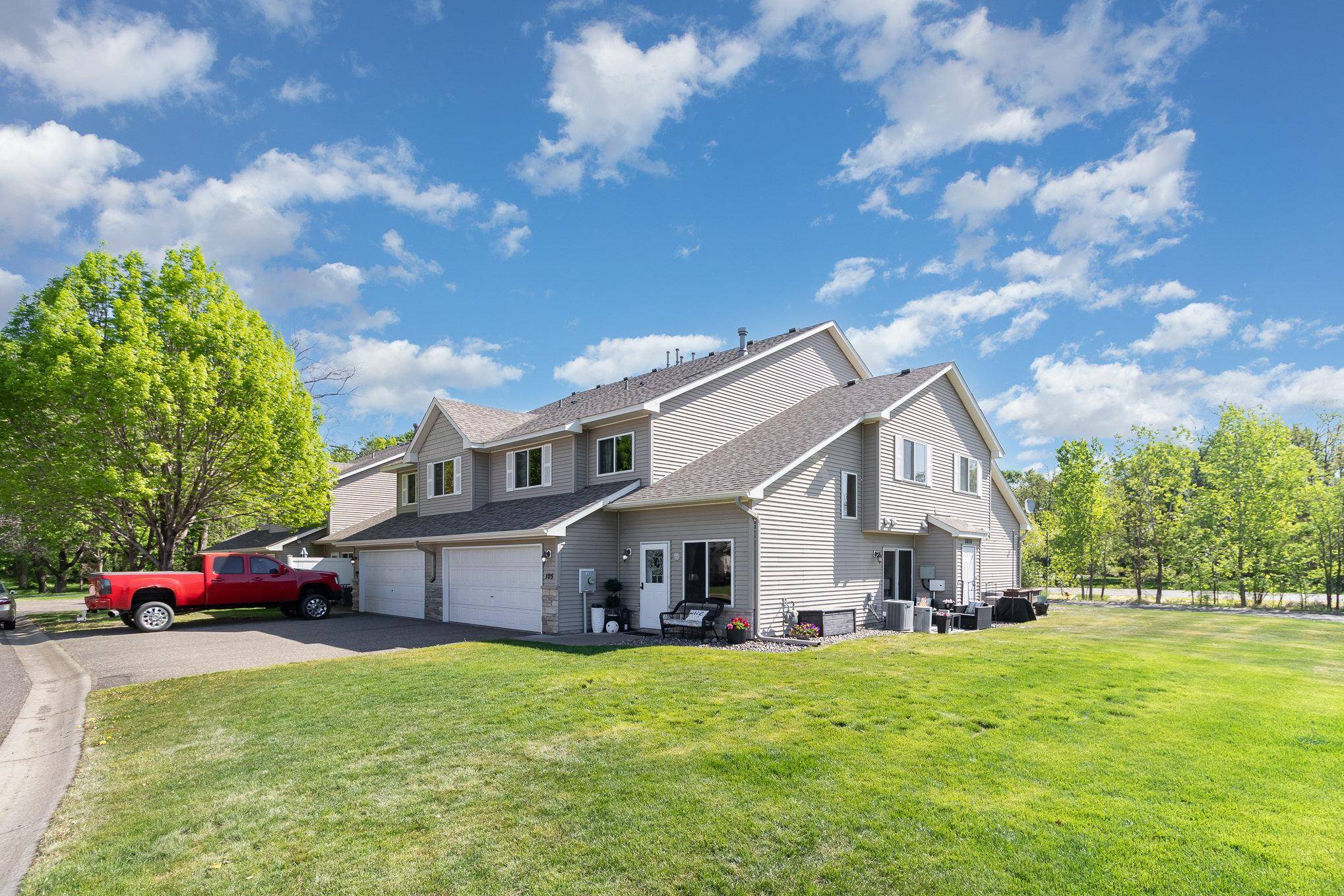 Saint Francis, MN 55070,3831 232nd AVE NW #105