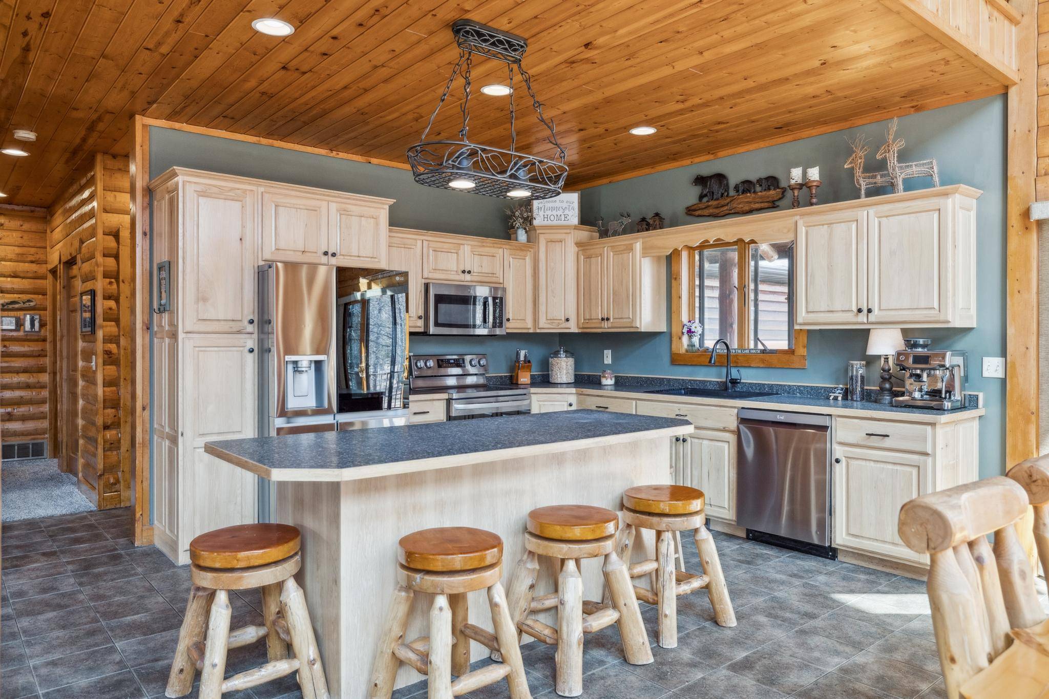 Crosslake, MN 56442,37111 Bunkhouse RD