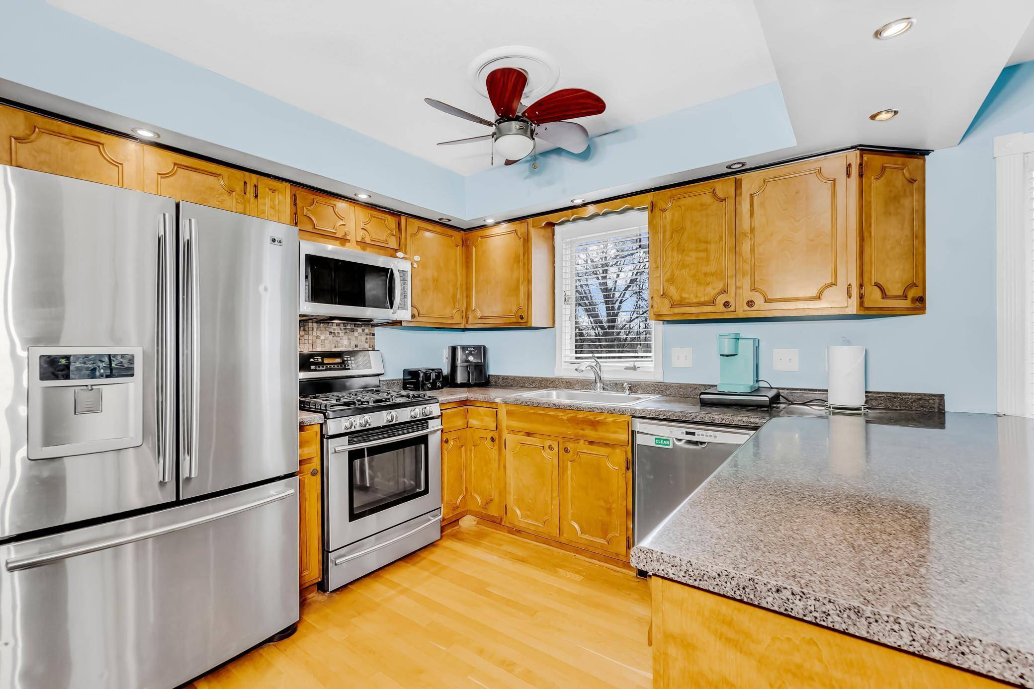 Apple Valley, MN 55124,109 Shasta CT