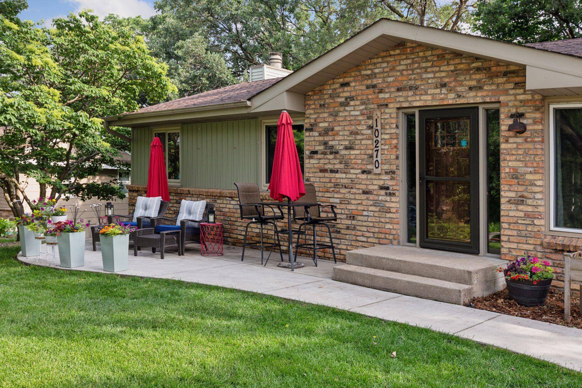 Lakeville, MN 55044,10270 S Oak Shore DR