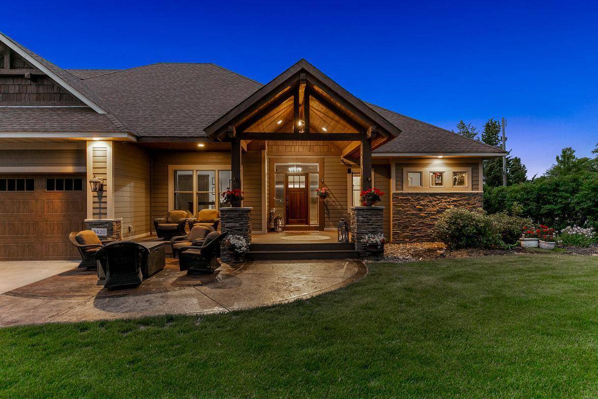 Arden Hills, MN 55112,3420 Fairview AVE N