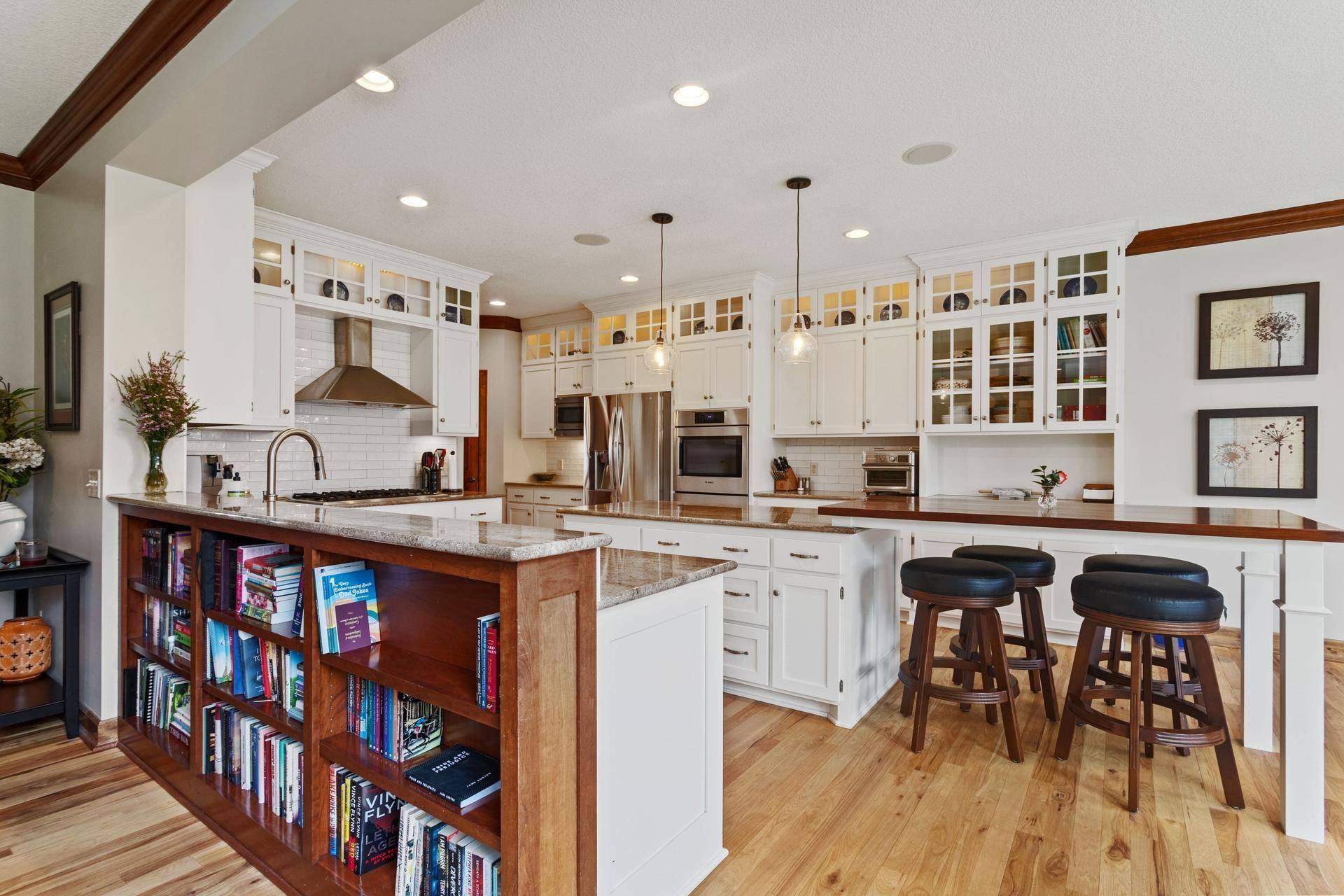 Woodbury, MN 55125,3262 Crestmoor DR