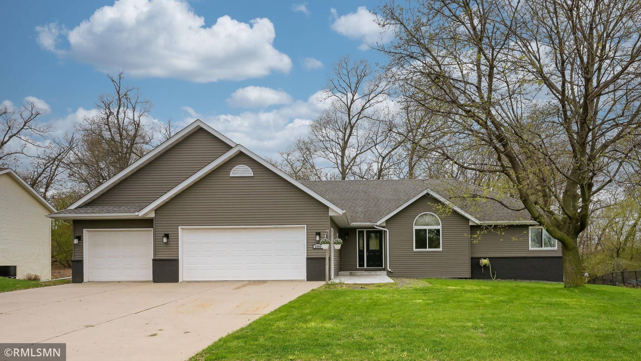 Red Wing, MN 55066,2546 Pine Ridge BLVD