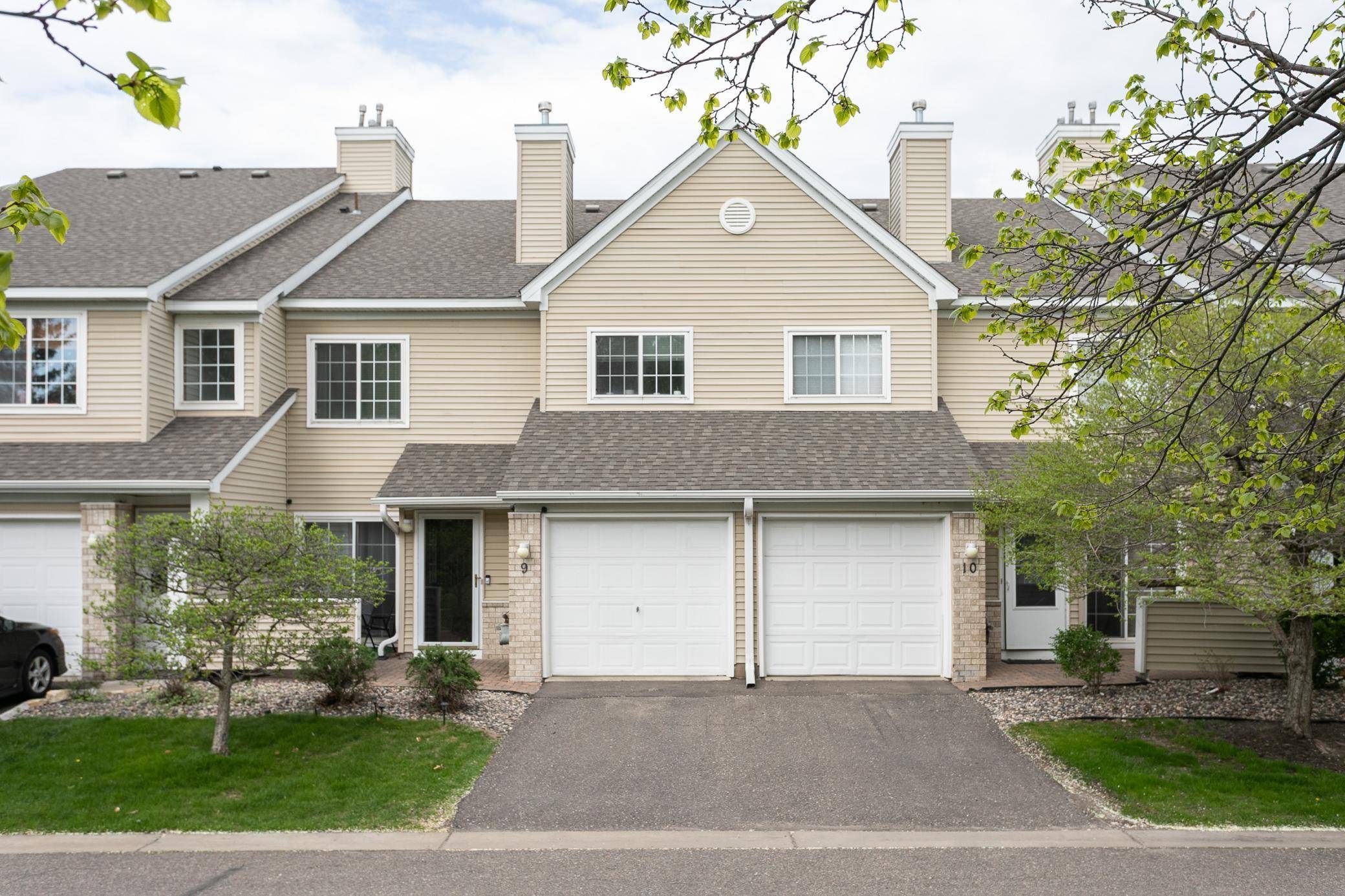 Plymouth, MN 55447,2225 Ranchview LN N #9