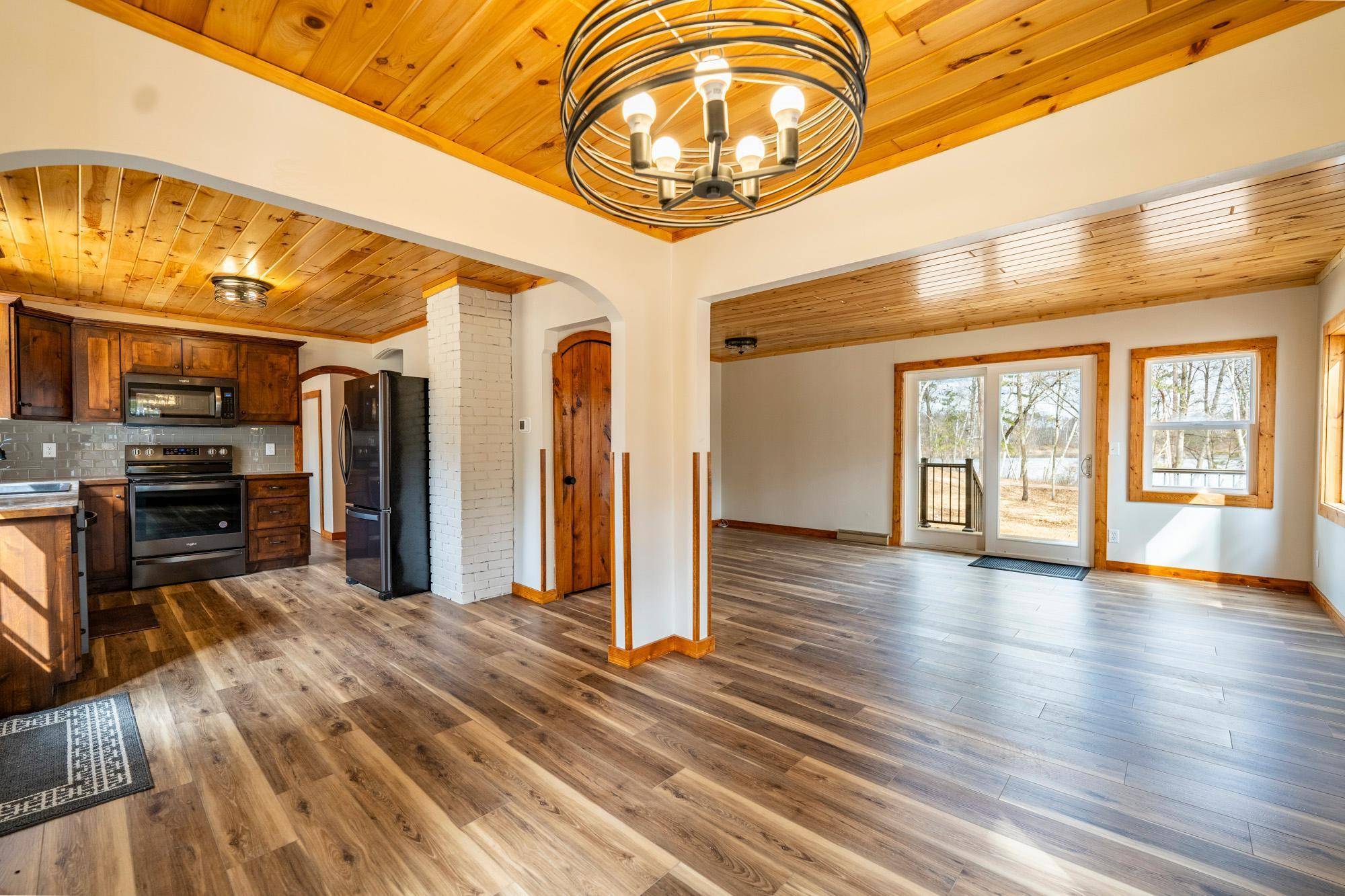 Crosslake, MN 56442,35765 W Shore DR