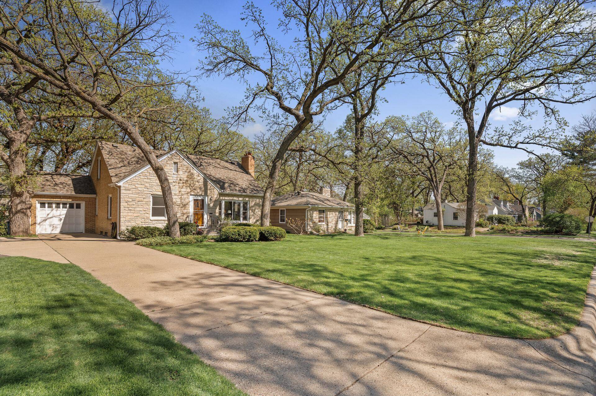 Richfield, MN 55423,7039 James AVE S