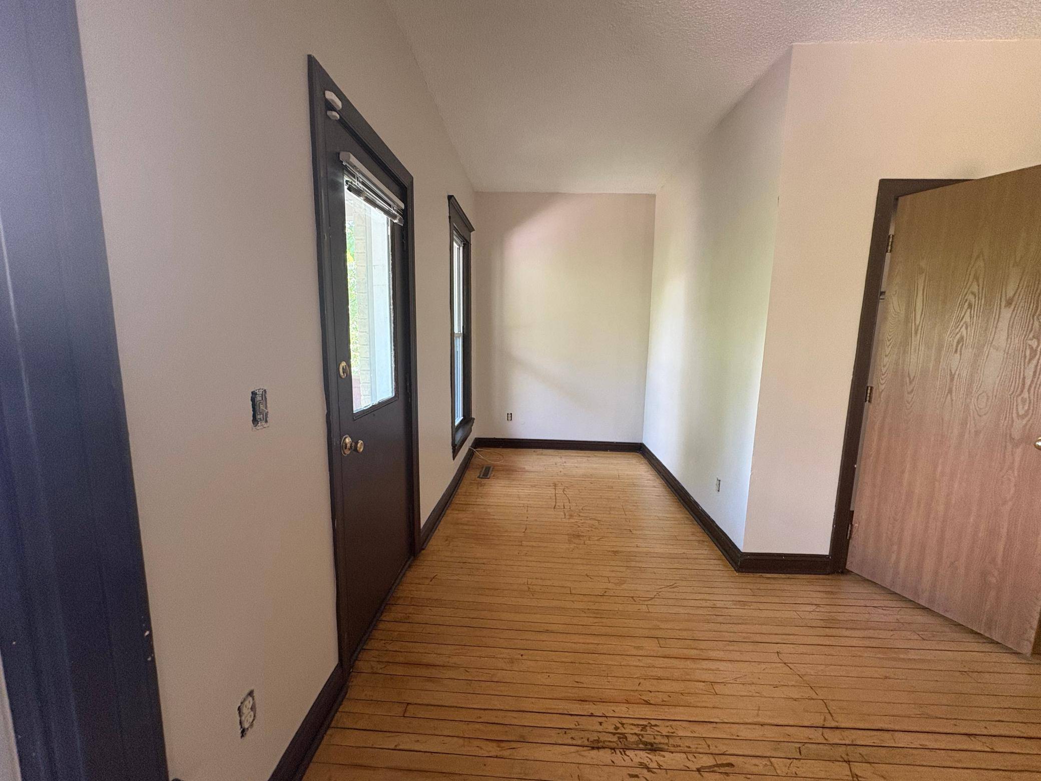 Minneapolis, MN 55404,2108 Elliot AVE