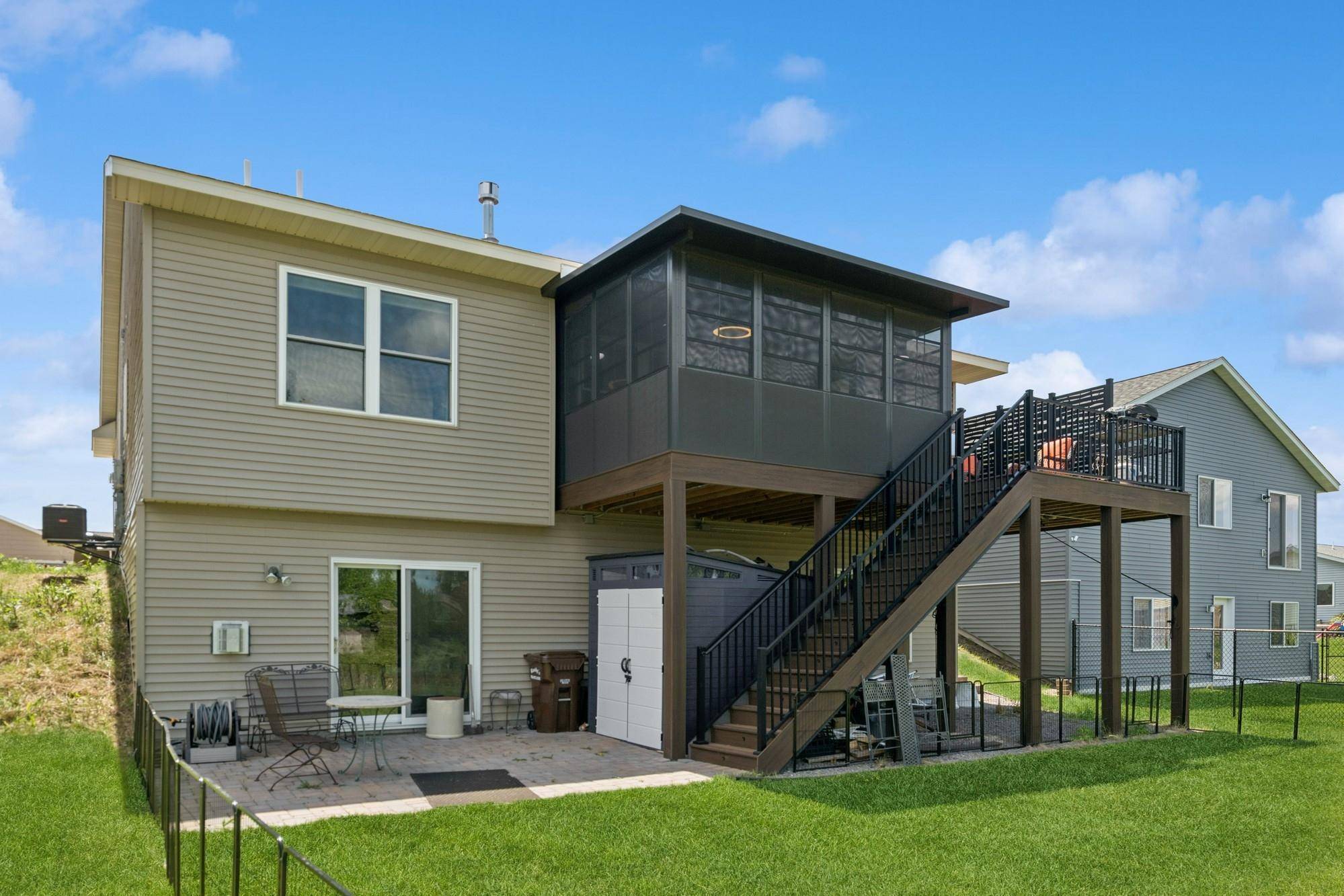 Buffalo, MN 55313,1703 11th ST NE
