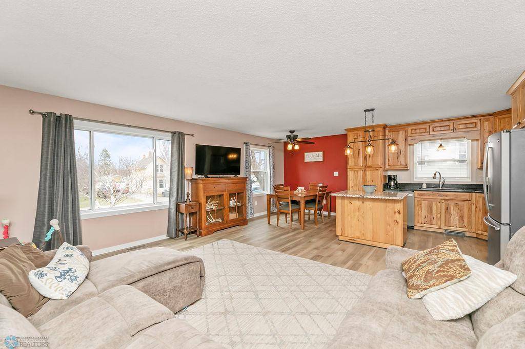 Casselton, ND 58012,742 4th ST S