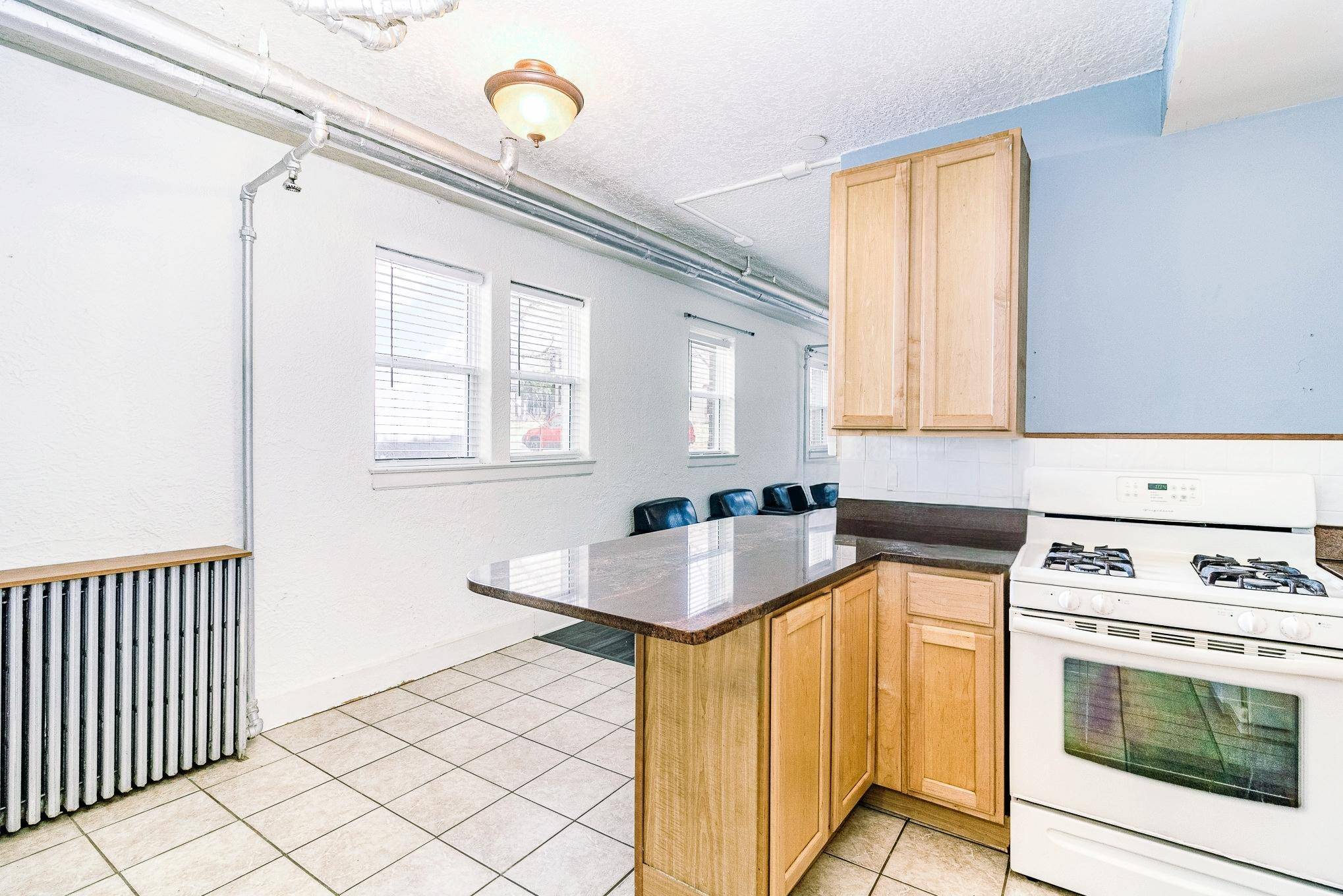 Minneapolis, MN 55408,3252 Fremont AVE S #2