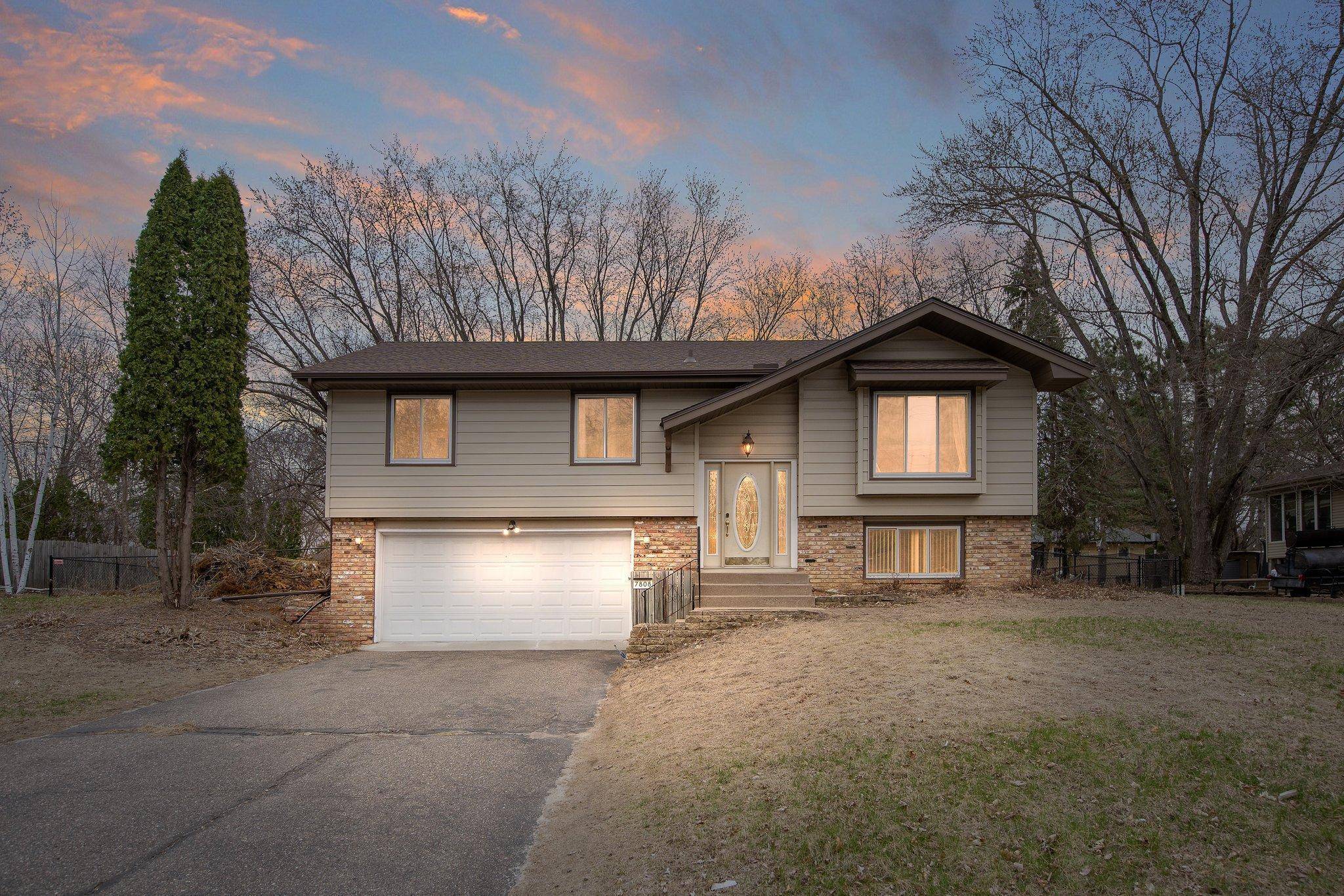 Brooklyn Park, MN 55443,7808 Shingle Creek DR