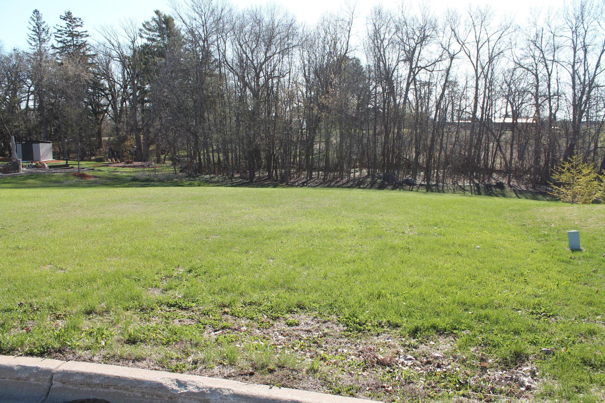 Faribault, MN 55021,905 Orchard Heights CT