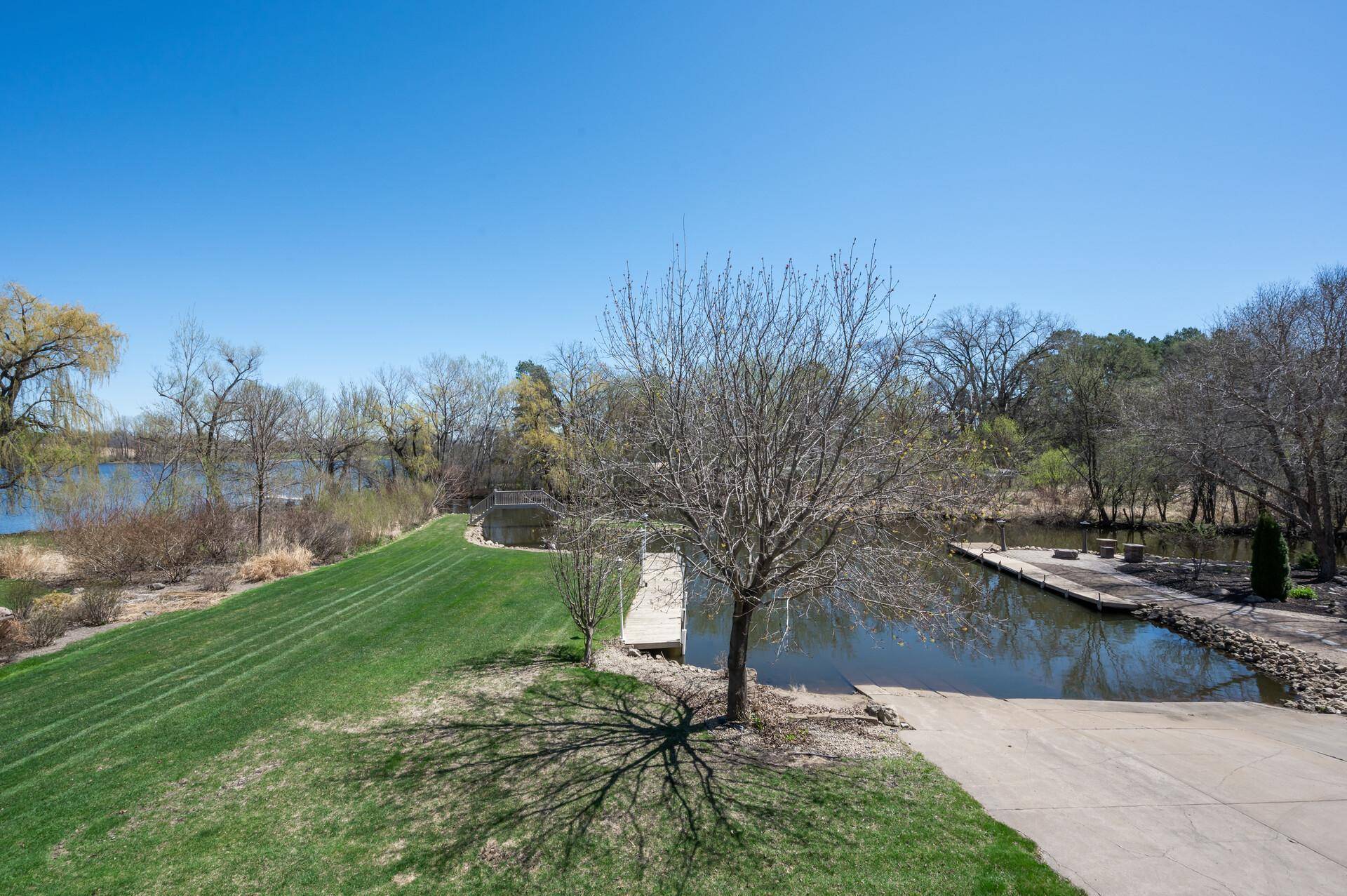 New Brighton, MN 55112,1427 Rosewood CT