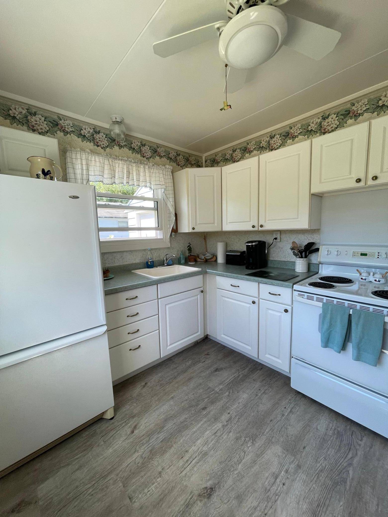 Silver Bay, MN 55614,18 Charles CIR