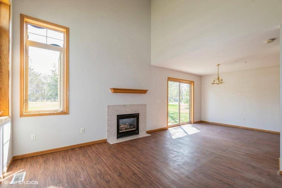 Coon Rapids, MN 55433,2006 103rd LN NW