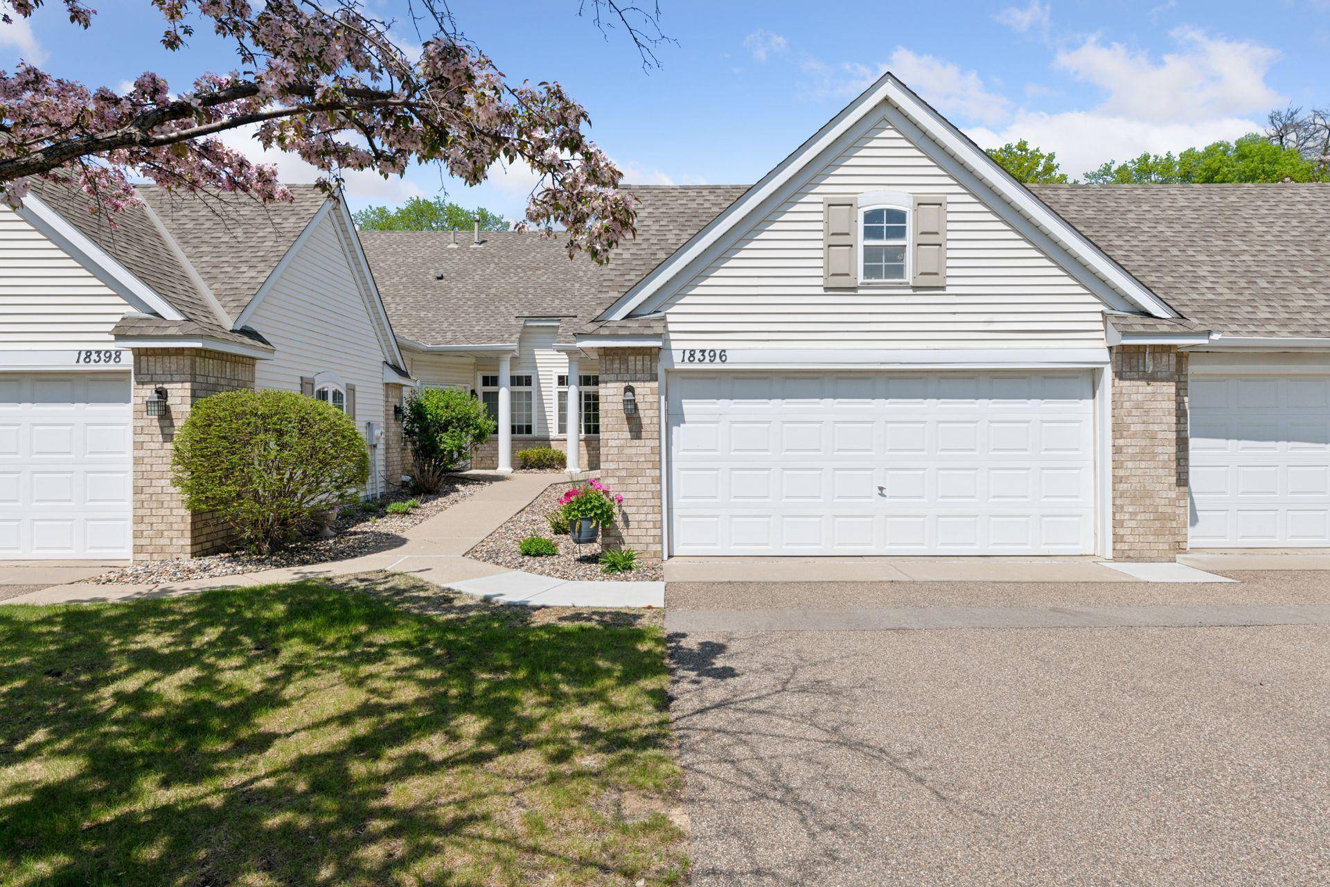 Eden Prairie, MN 55346,18396 Cattail CT