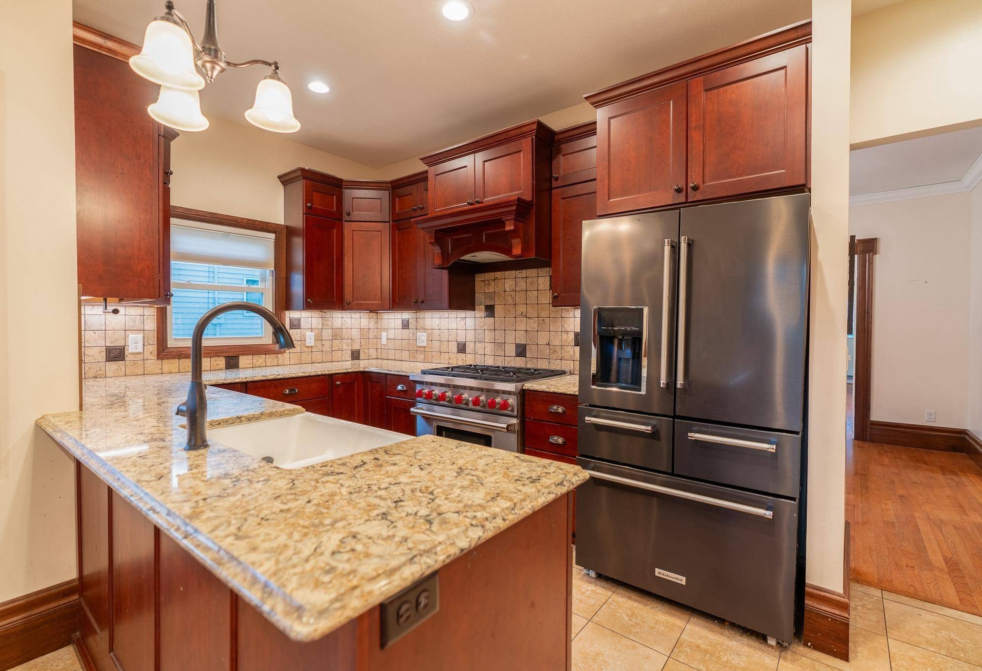 Mapleton, MN 56065,106 Smith ST NE